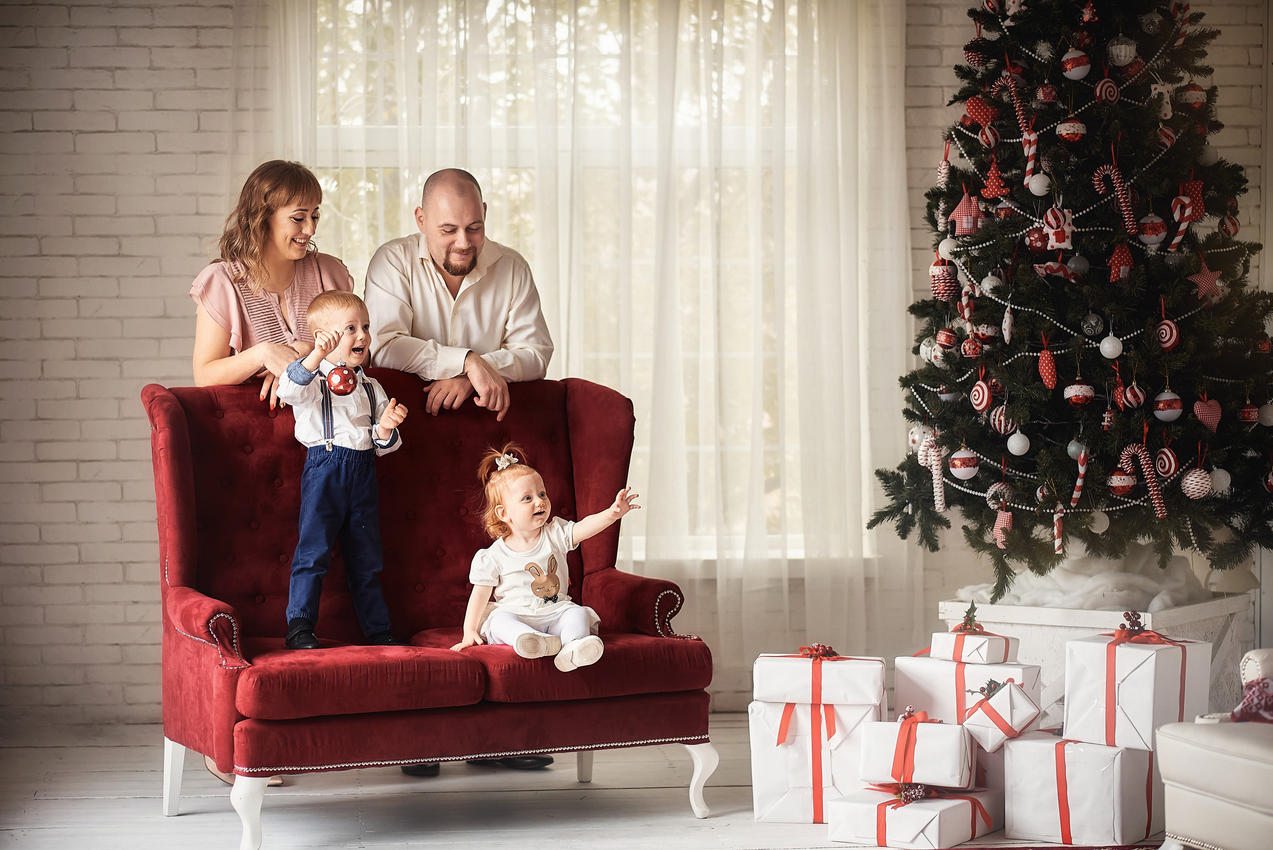 Семейная съемка в студии. Семейный фотограф в Ростове-на-Дону Татьяна Литвинова