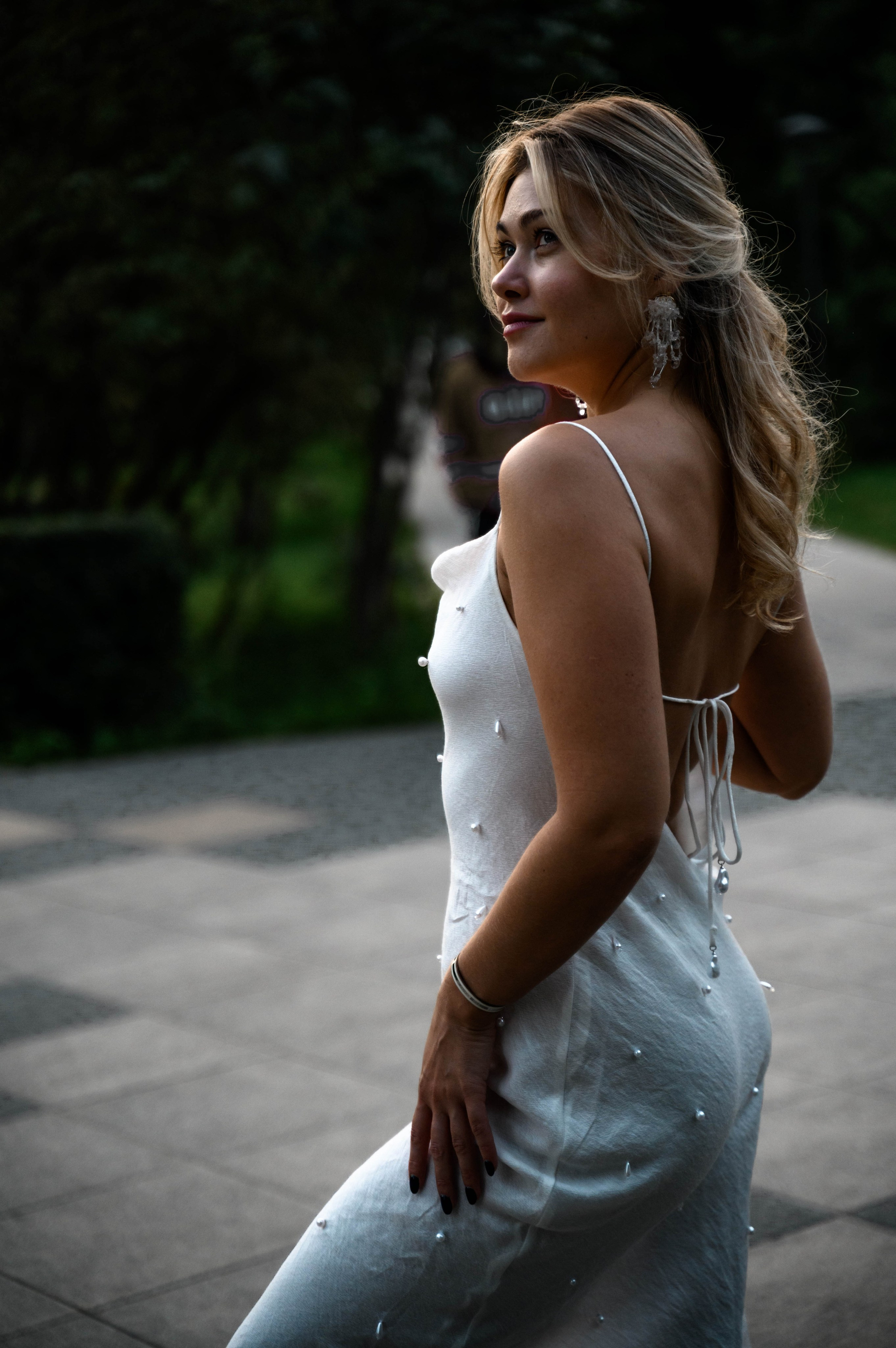 Лена в ботаническом Саду. Портретный и Фитнес фотограф в Москве Владислава Рыбалкина