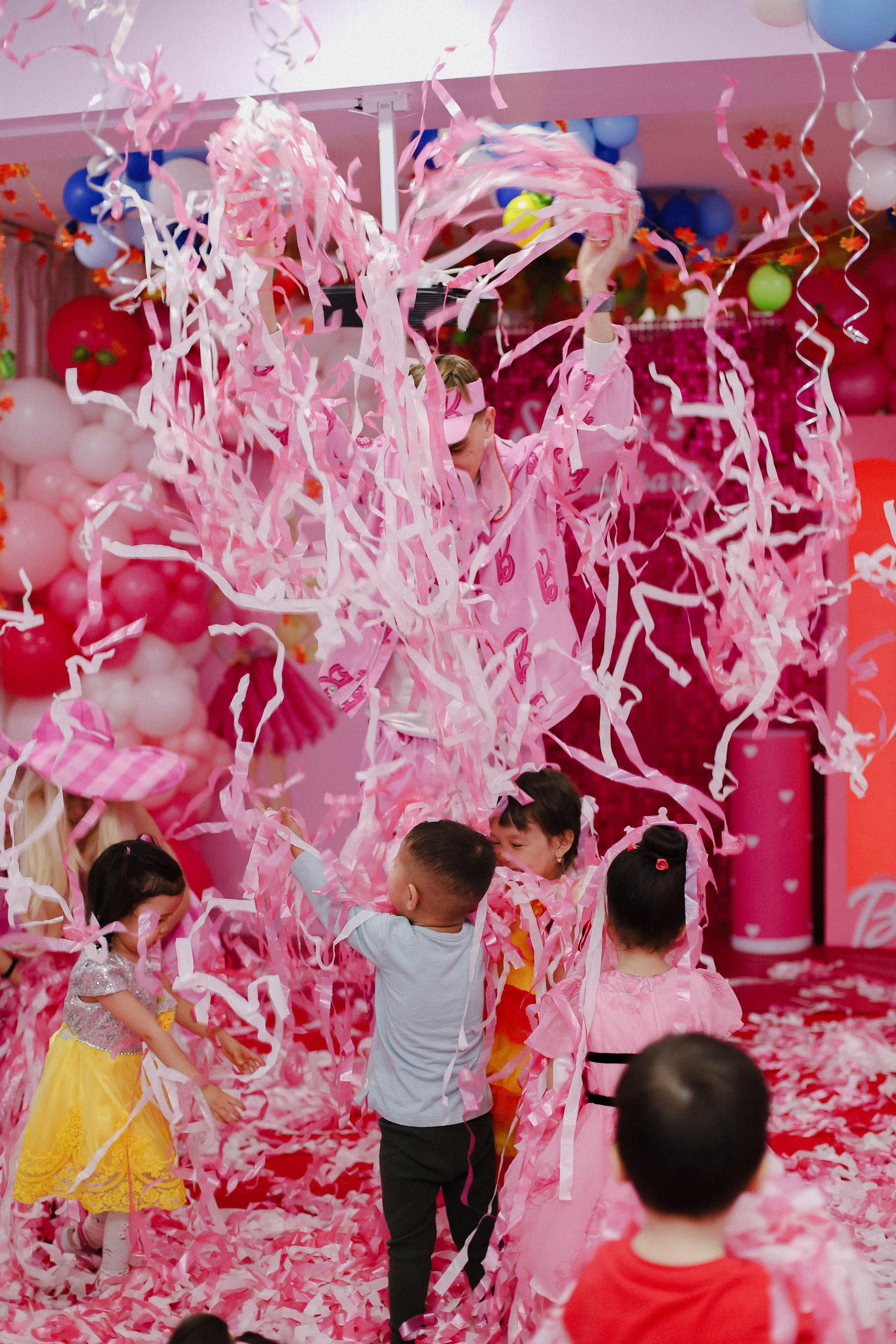 День рождение Сафии. Фотограф в Алматы и Москве Даша Пушкина