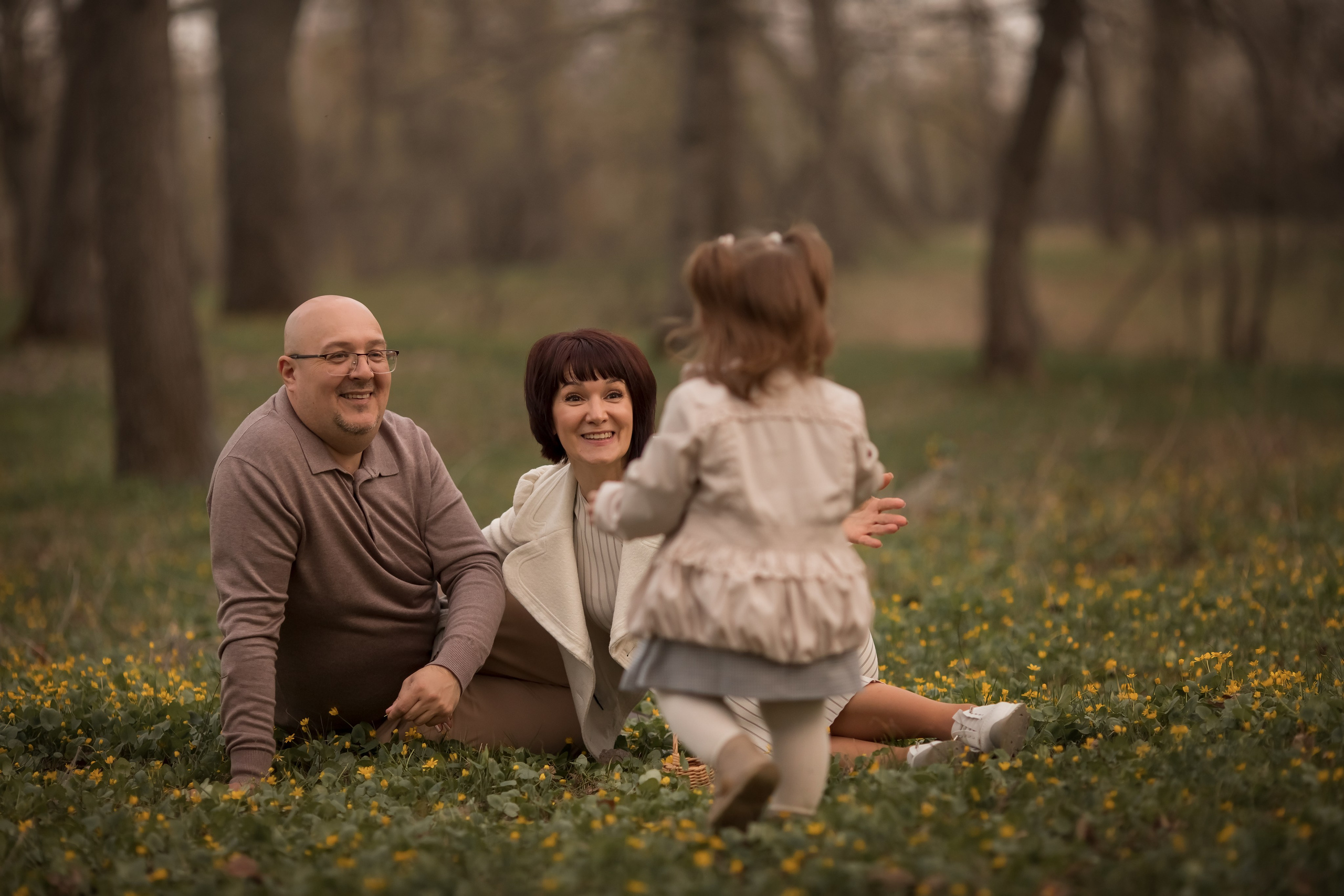 Теплые цвета апреля. Семейный и детский фотограф в Саратове Полина Коткина