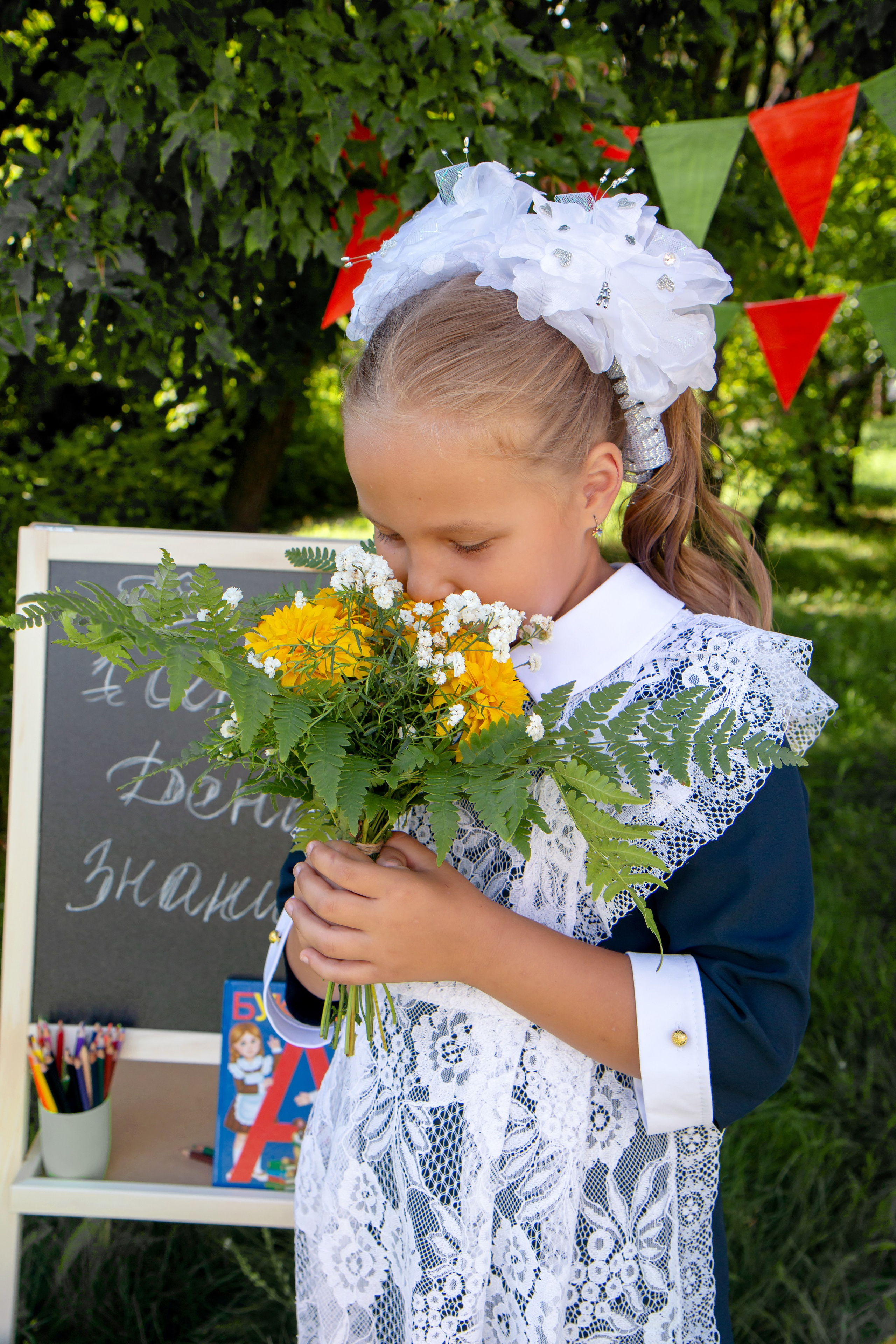 Фотопроект «Школьный"-2024, г. Шелехов. Фотограф в Шелехове, лучшие выпускные альбомы в Шелехове