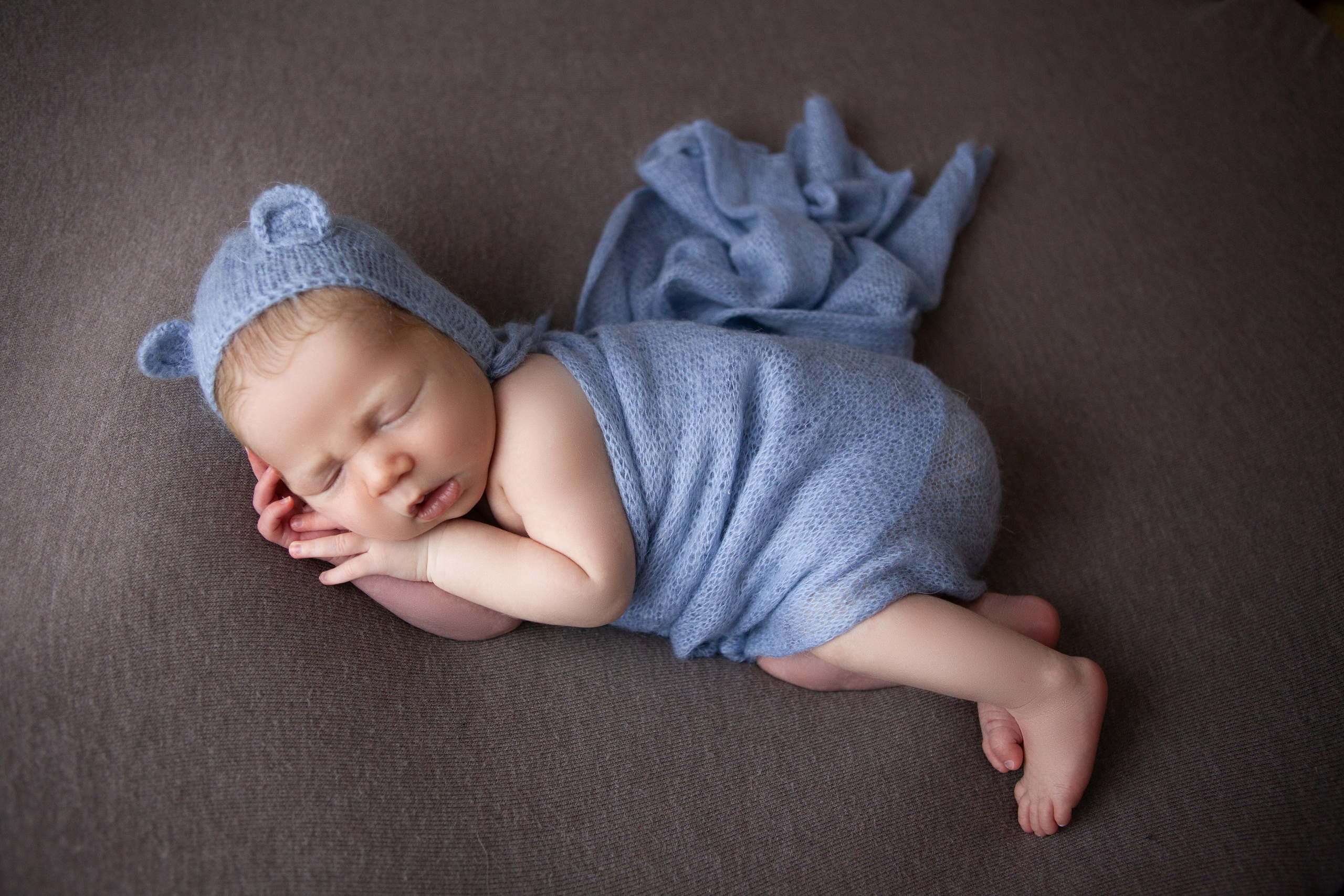 Люция и Амир. Фотосессия новорожденных в Москве фотограф Савина Анастасия