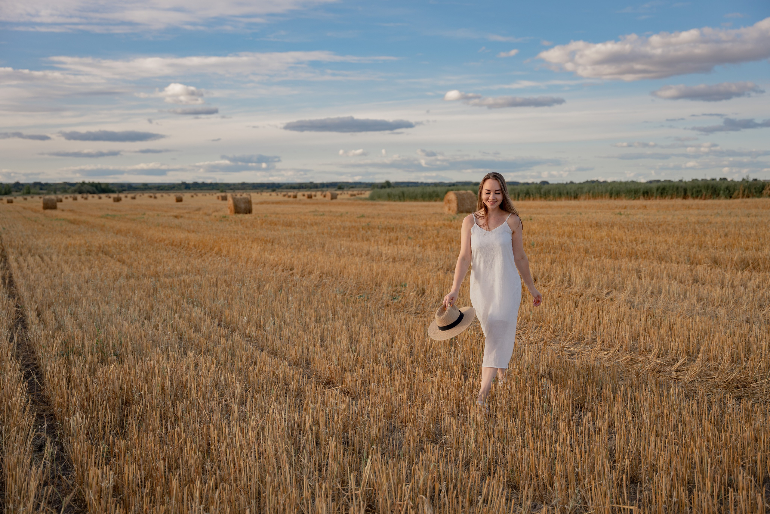 Ольга в поле