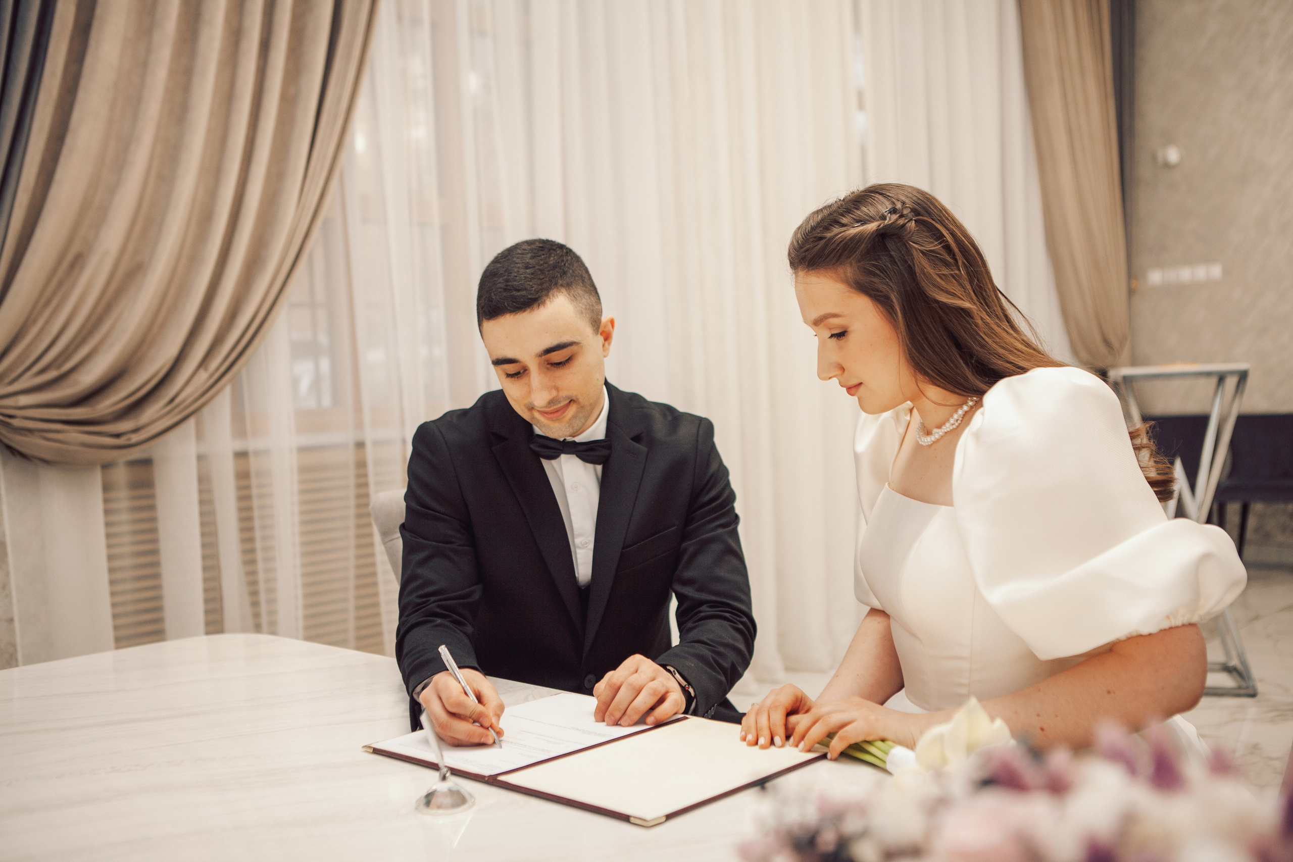 Роспись в Кутузовском ЗАГСе. Фотограф Ольга Ефремова