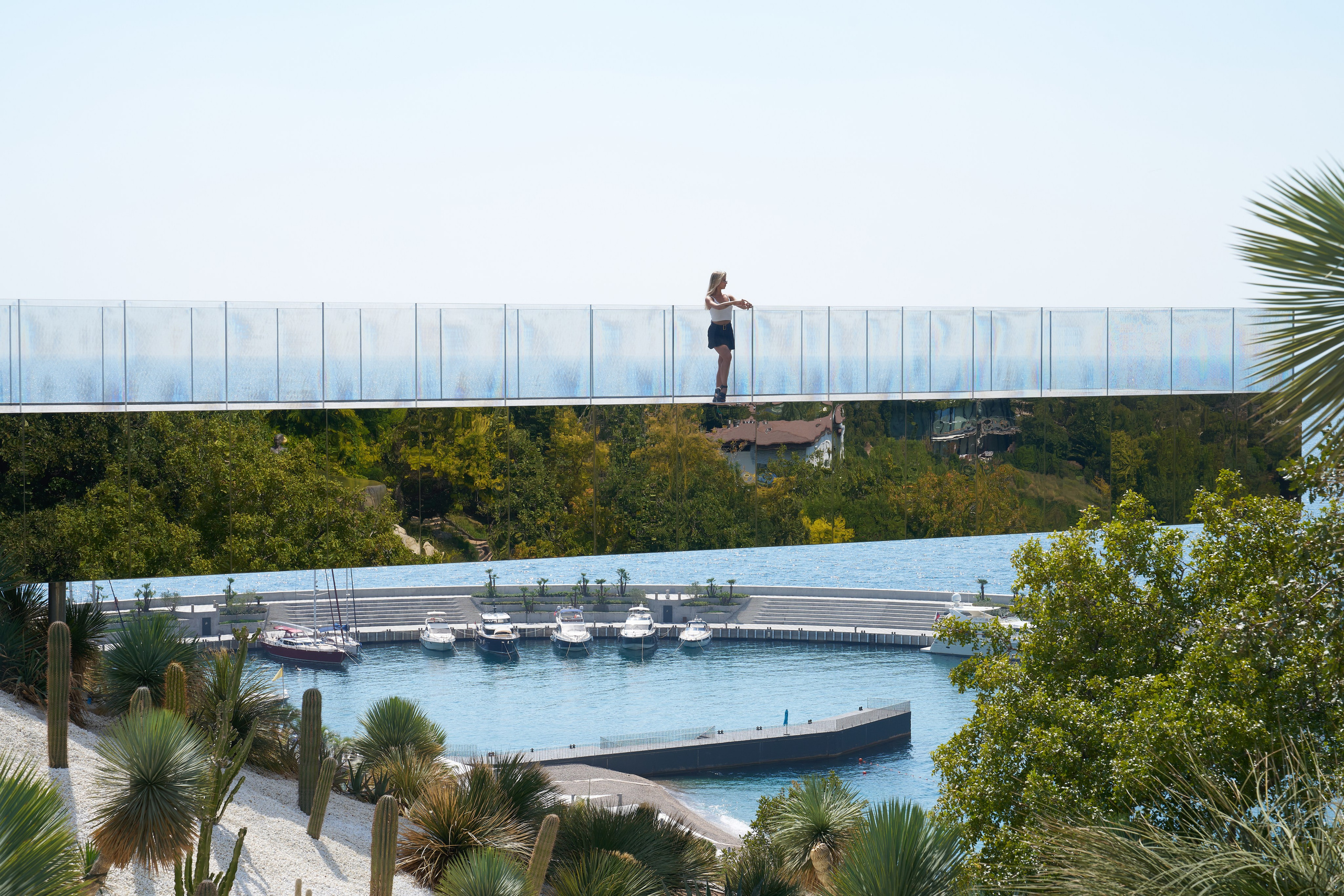 Семейная прогулка 4 человека. Свадебный фотограф Виктория Роса