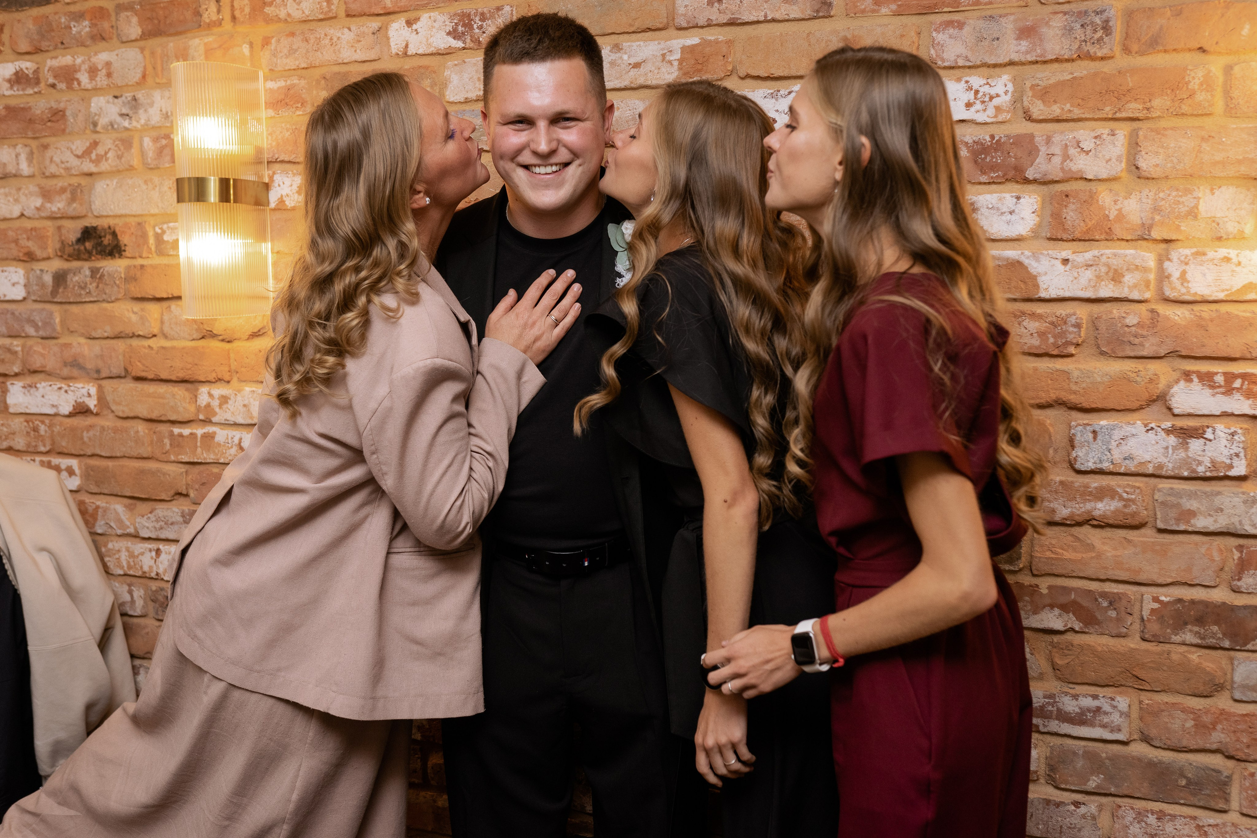 Антон и Полина. Свадебный фотограф в Перми и Пермском крае Алена Мартынова