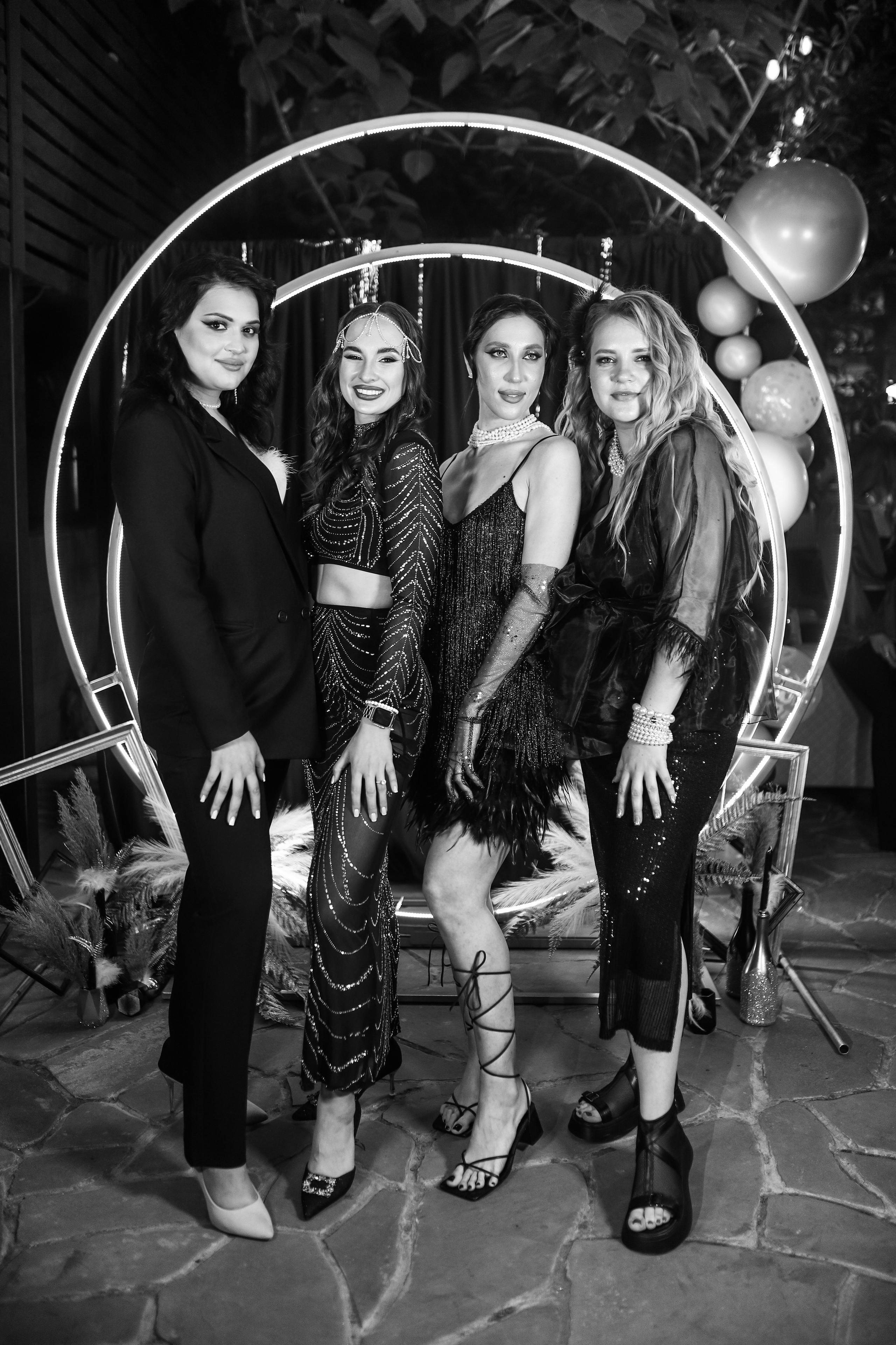 25.Диана и гости