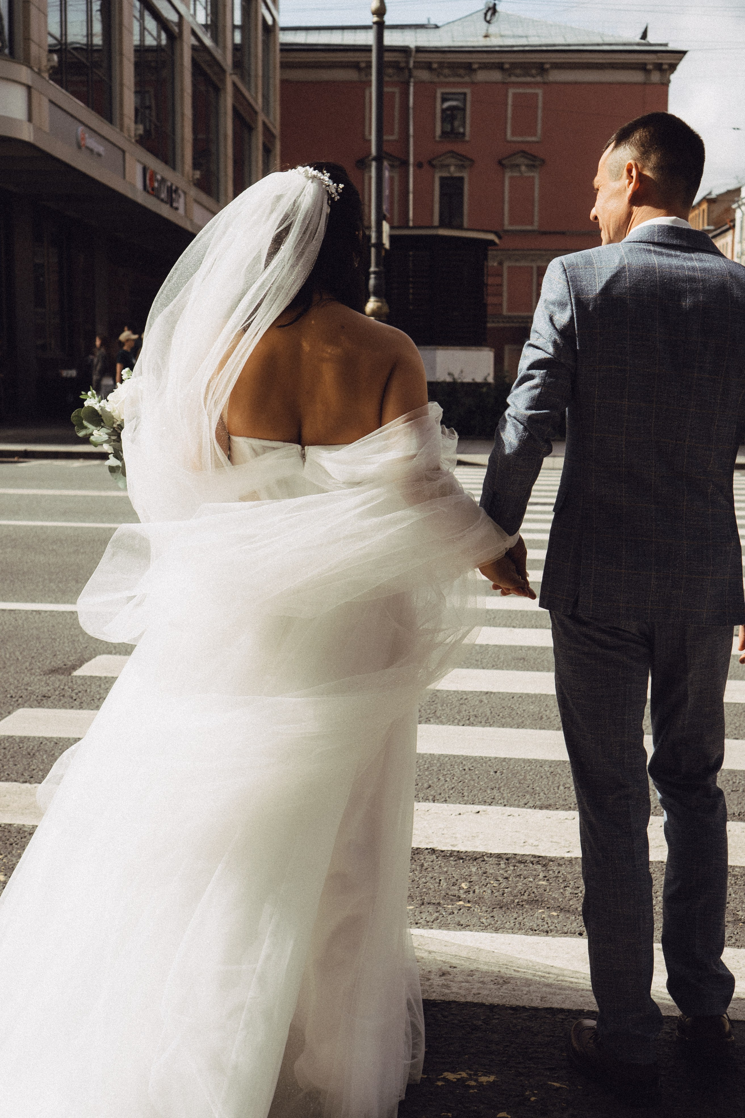 СВАДЕБНАЯ ПРОГУЛКА РЕСТОРАН МЫ ЖЕ НА ТЫ И ФОТОСЕССИИЯ С АВТОМОБИЛЕМ. Профессиональный фотограф, Санкт-Петербург — Виктория Богомолова