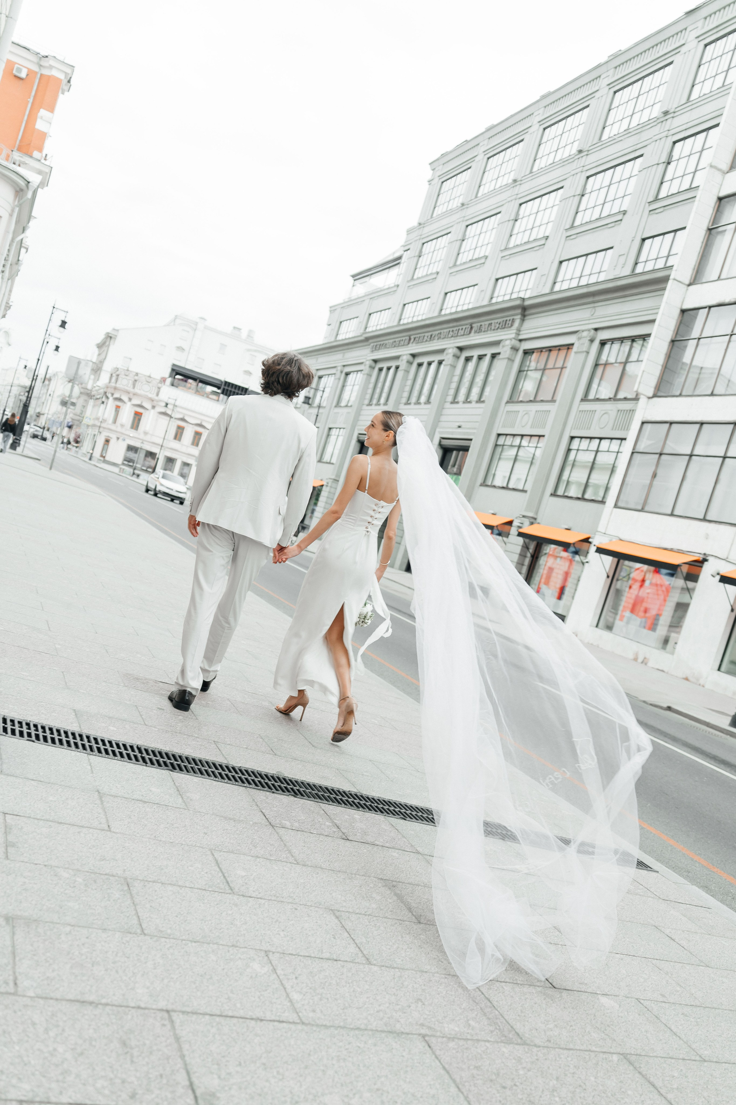 Полина и Эрнест | Прогулка | Портфолио. Фото и видео съёмка в Москве и МО Александр Чапала и Трояк Алеся