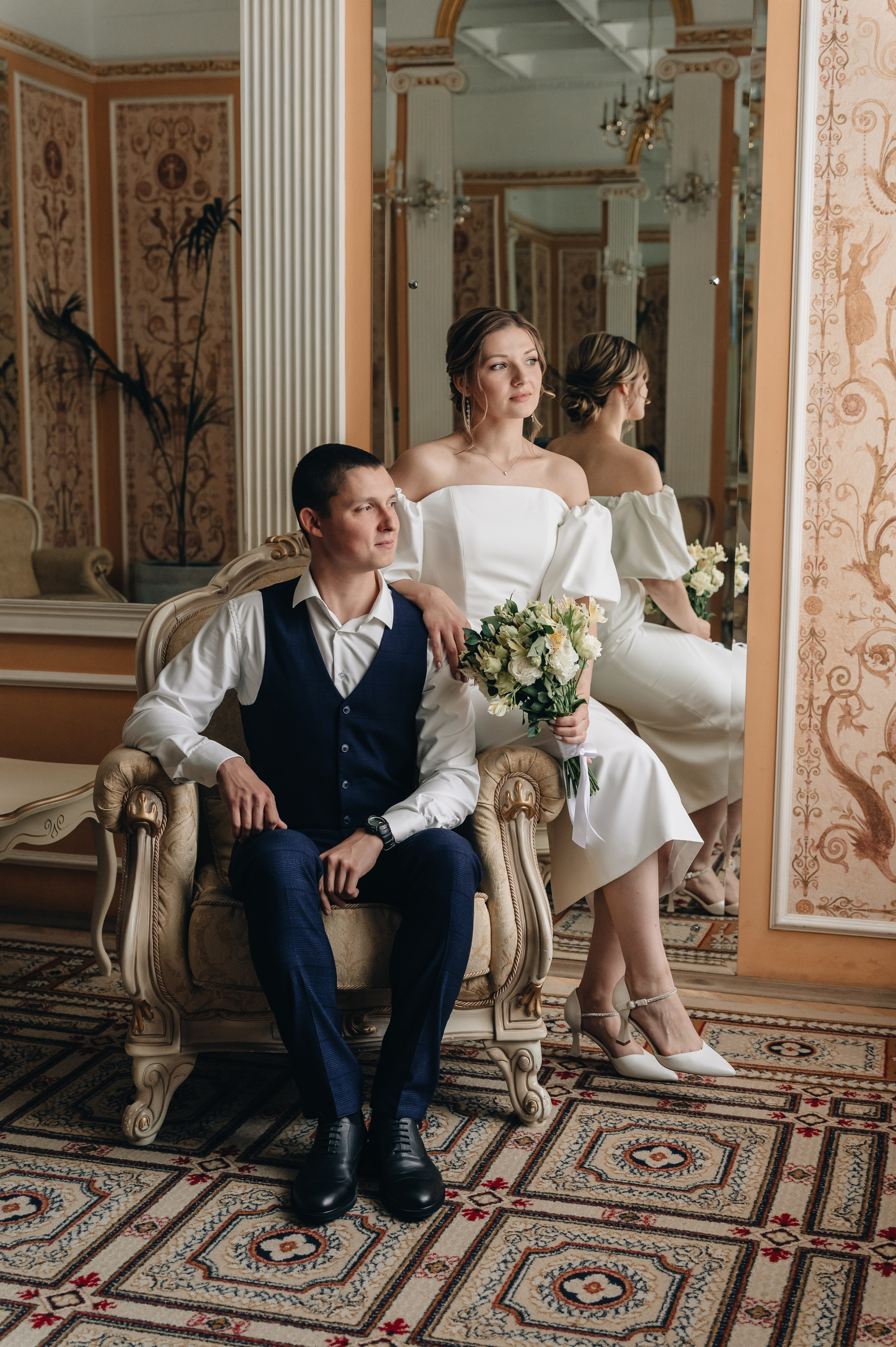 Свадебная фотосессия в Грибоедовском ЗАГСе. Портретный фотограф Москва Светлана Кашура