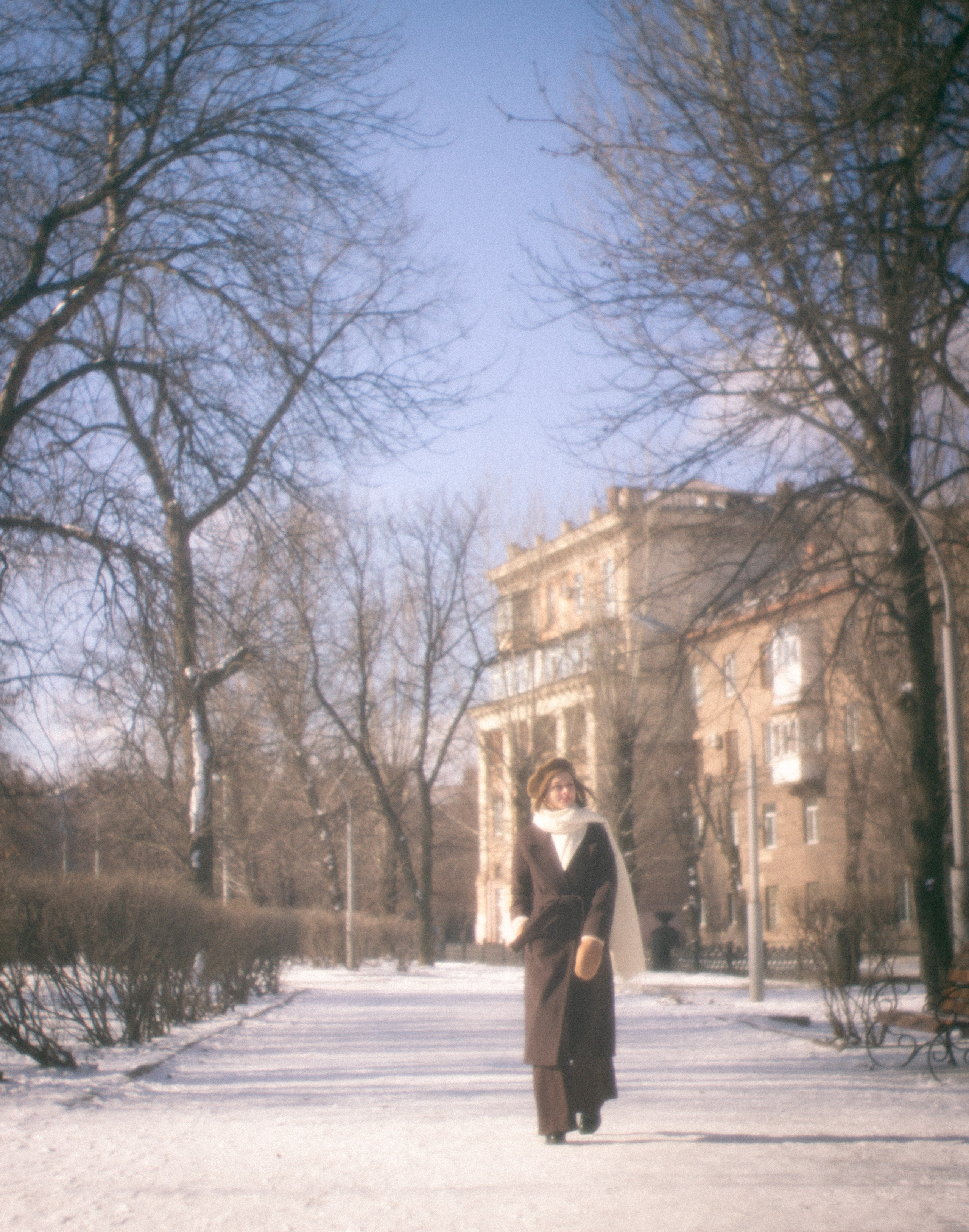 В городе зима. • Фотограф Александра Светозар Алчевск •