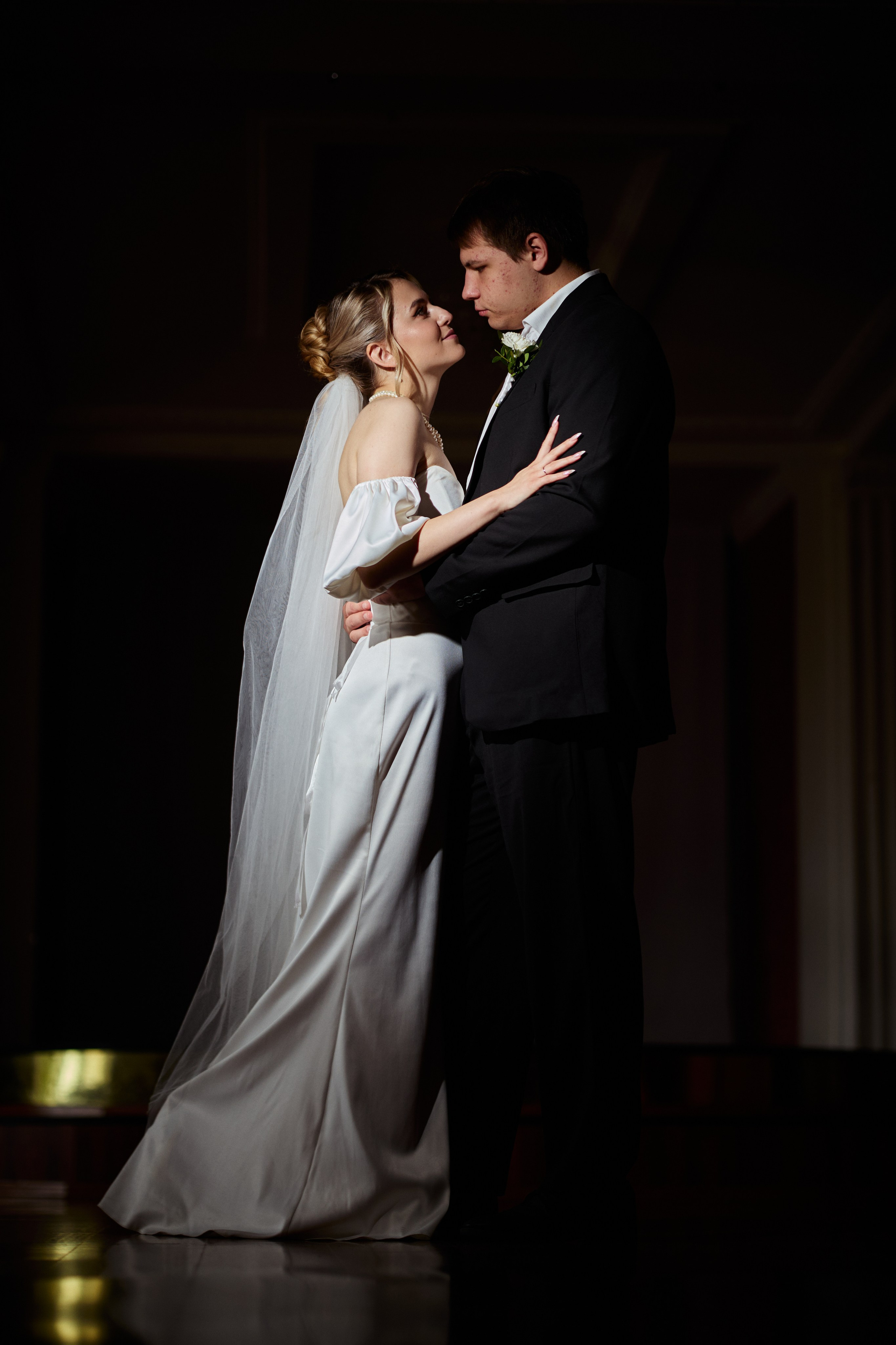 Артемий и Ульяна. Свадебный и семейный фотограф в г. Волхов Алексей Кочерыжкин