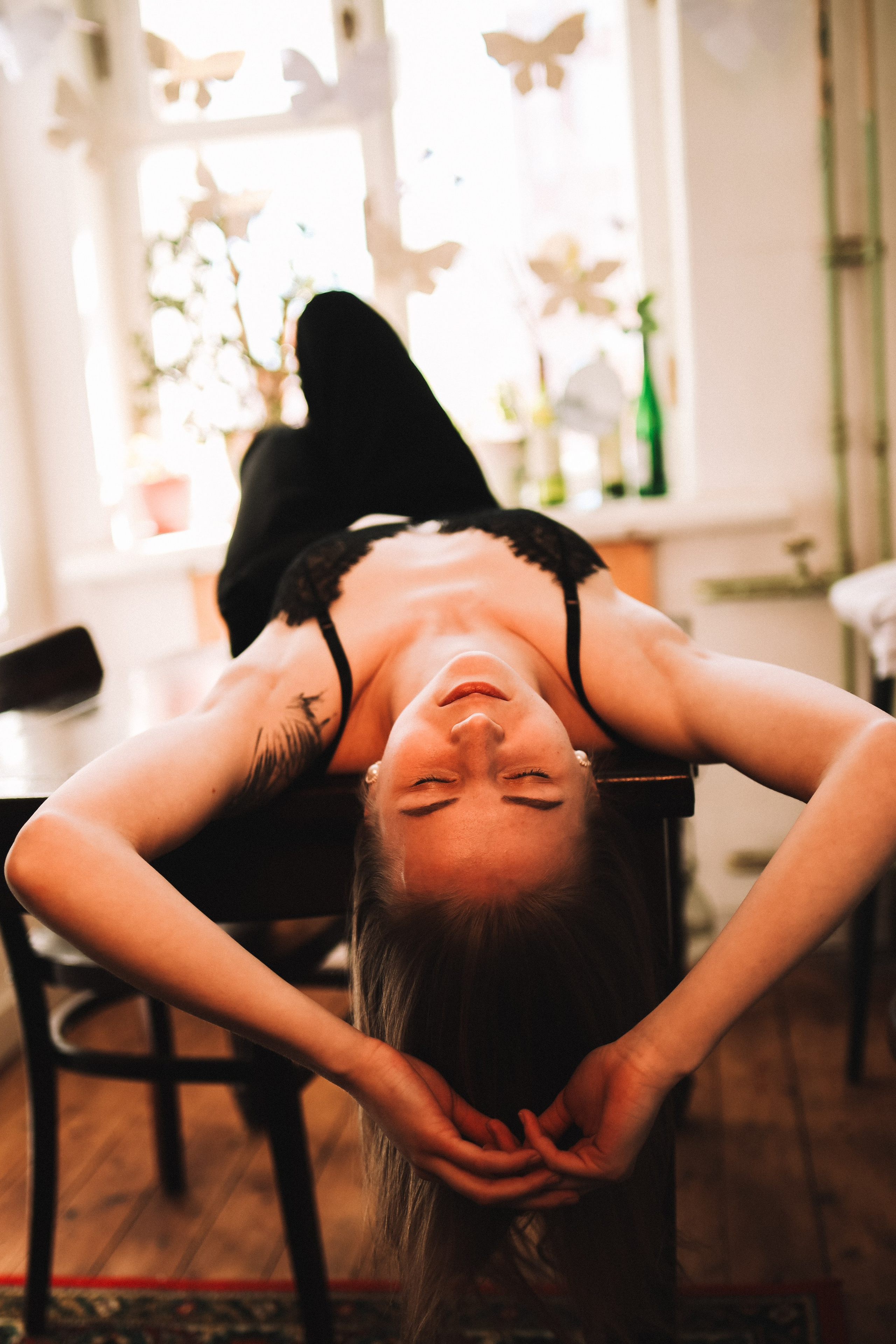 Veronica. Studio and street photography