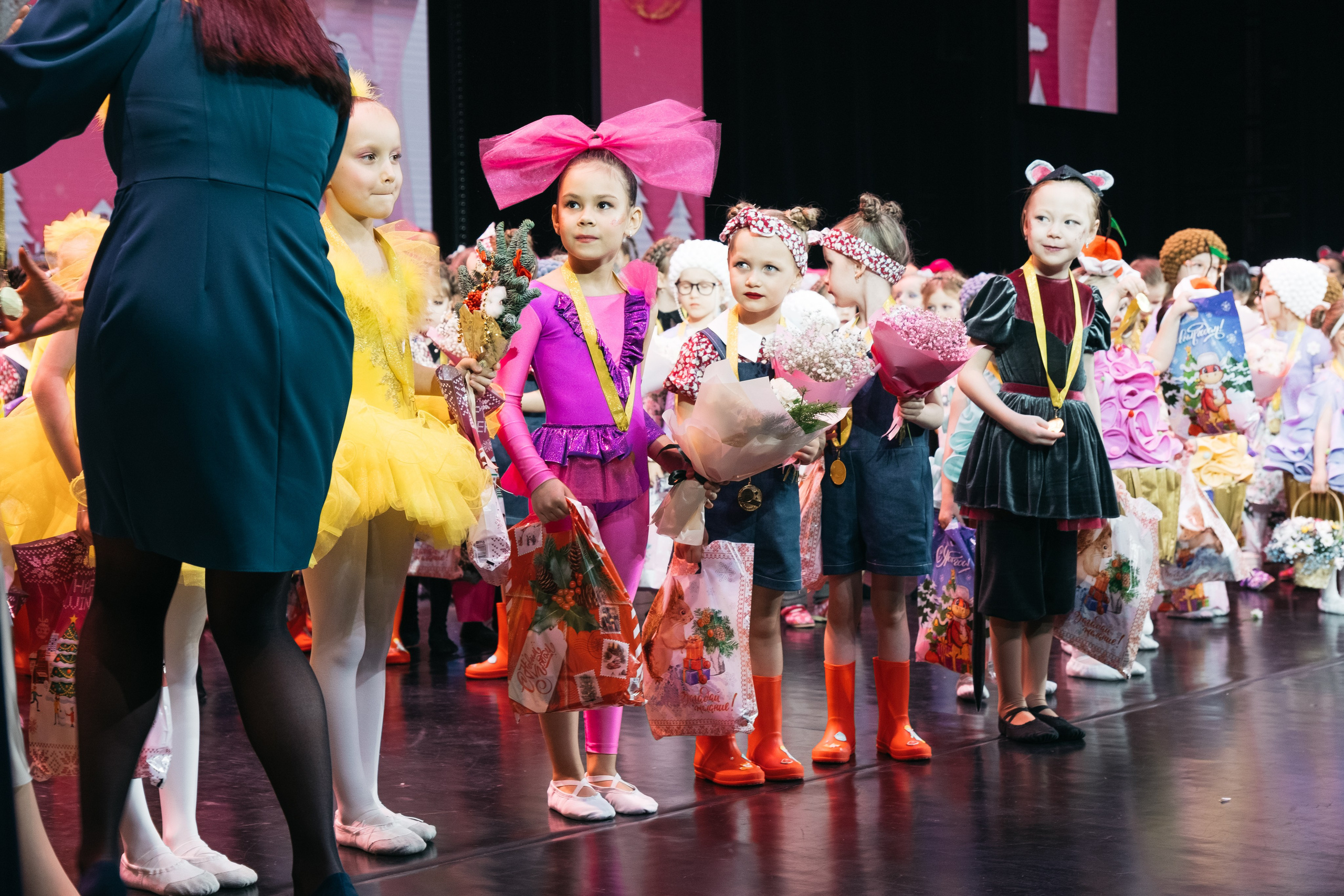 СурГУ 23.12.23. Репортажный и свадебный фотограф в Сургуте