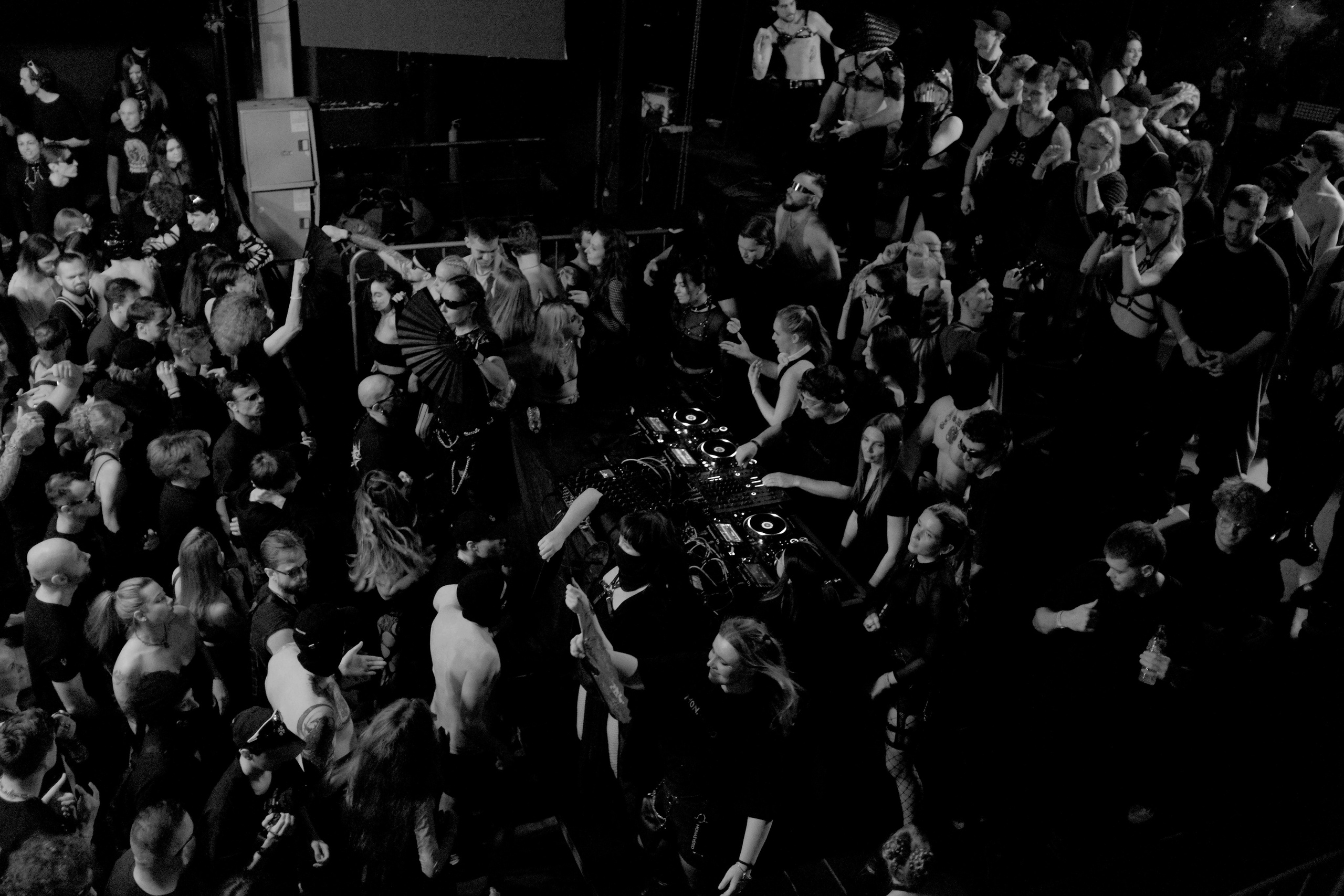 Monasterio. Санкт-Петербург. 8/11/2025. Репортажный фотограф в Санкт-Петербурге Даниил Могута