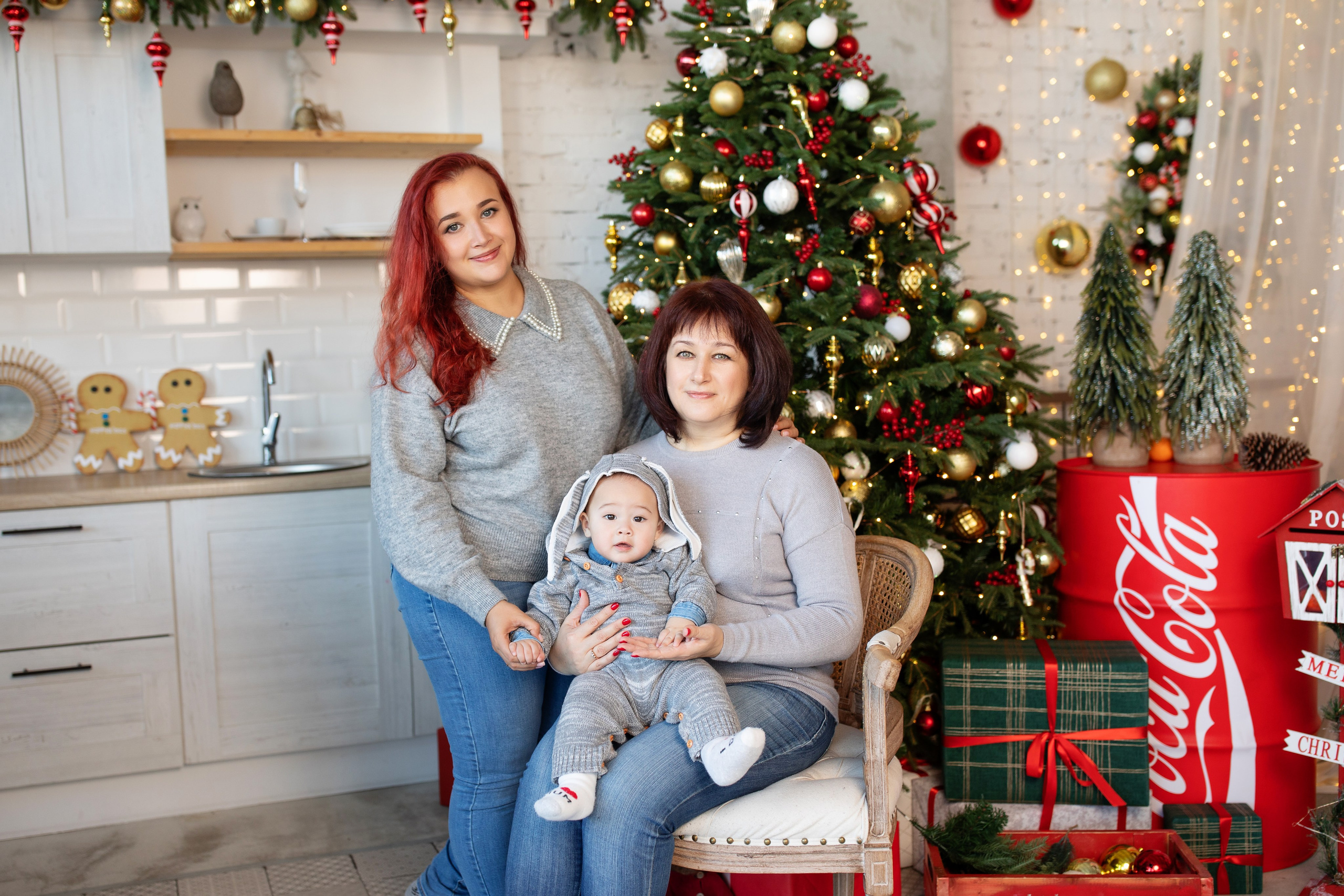 Фотограф на новый год, новогодняя фотосессия в Хабаровске, Новый год Хабаровск, новогодняя фотосессия в студии Хабаровск, студийная новогодняя фотосессия Хабаровск, фотограф Хабаровск, фотосессия 2026 Хабаровск,  домашняя новогодняя фотосессия, 