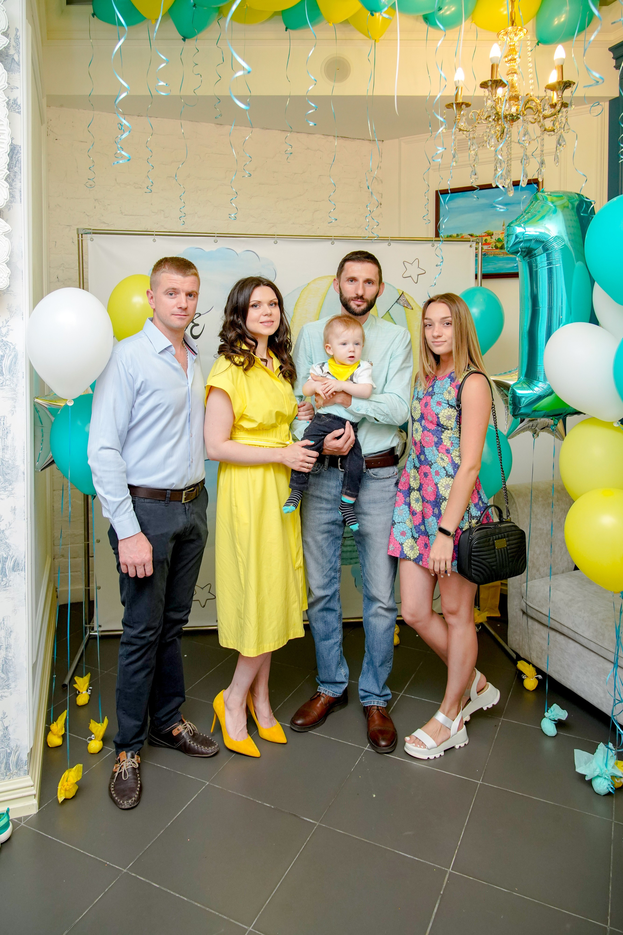 1 год)). Max Matvich and Victoria Basova are professionals in their field