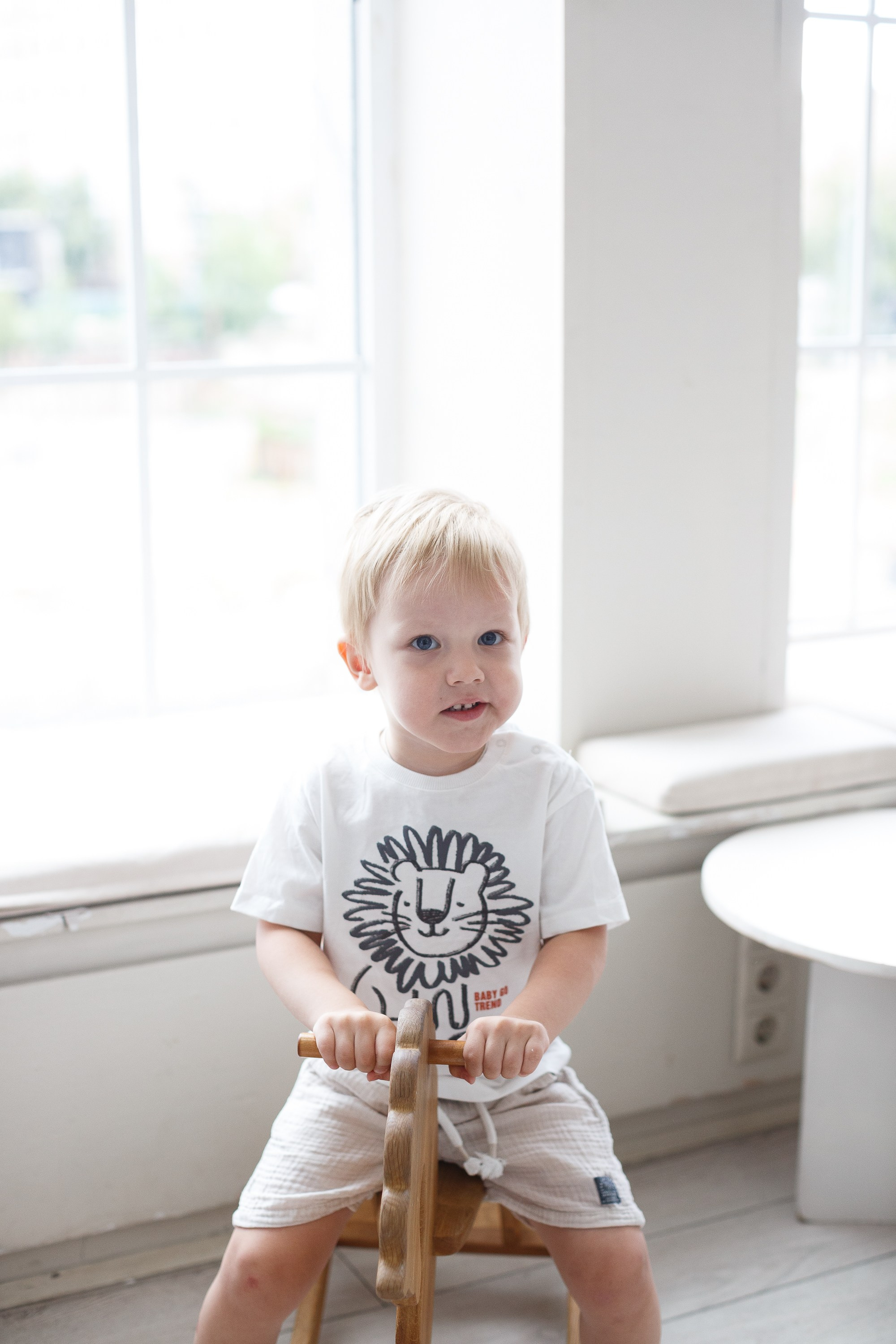 Семейная фотосессия в студии.