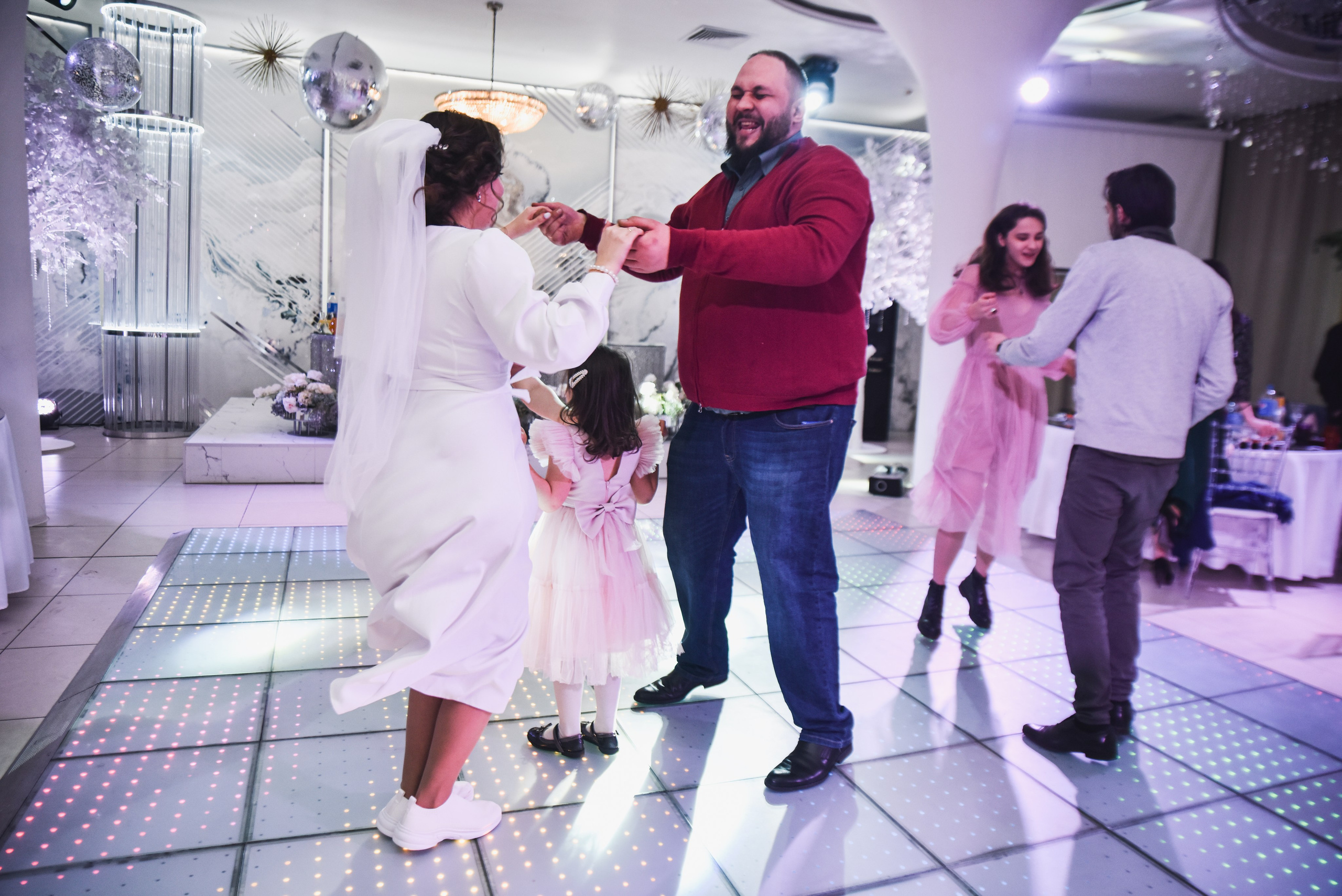 Василиса и Артём. Фотограф Таина Комбарова