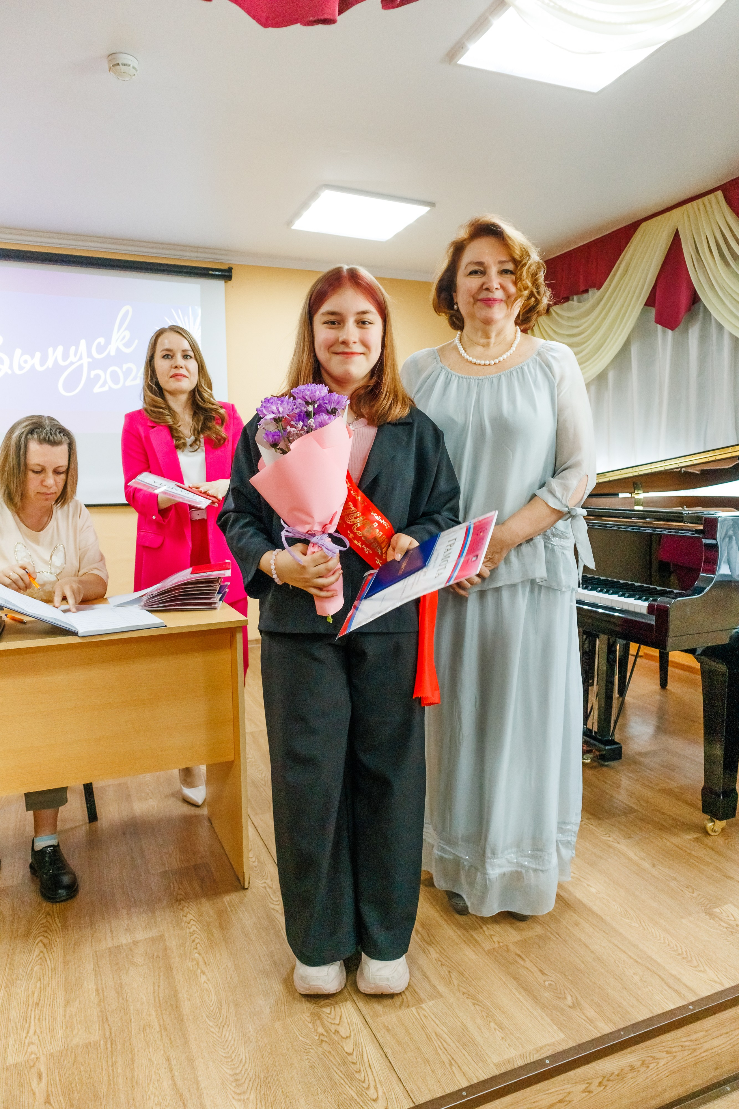 Выпускной в Музе. Фотограф в Новосибирске Евгений Маслов