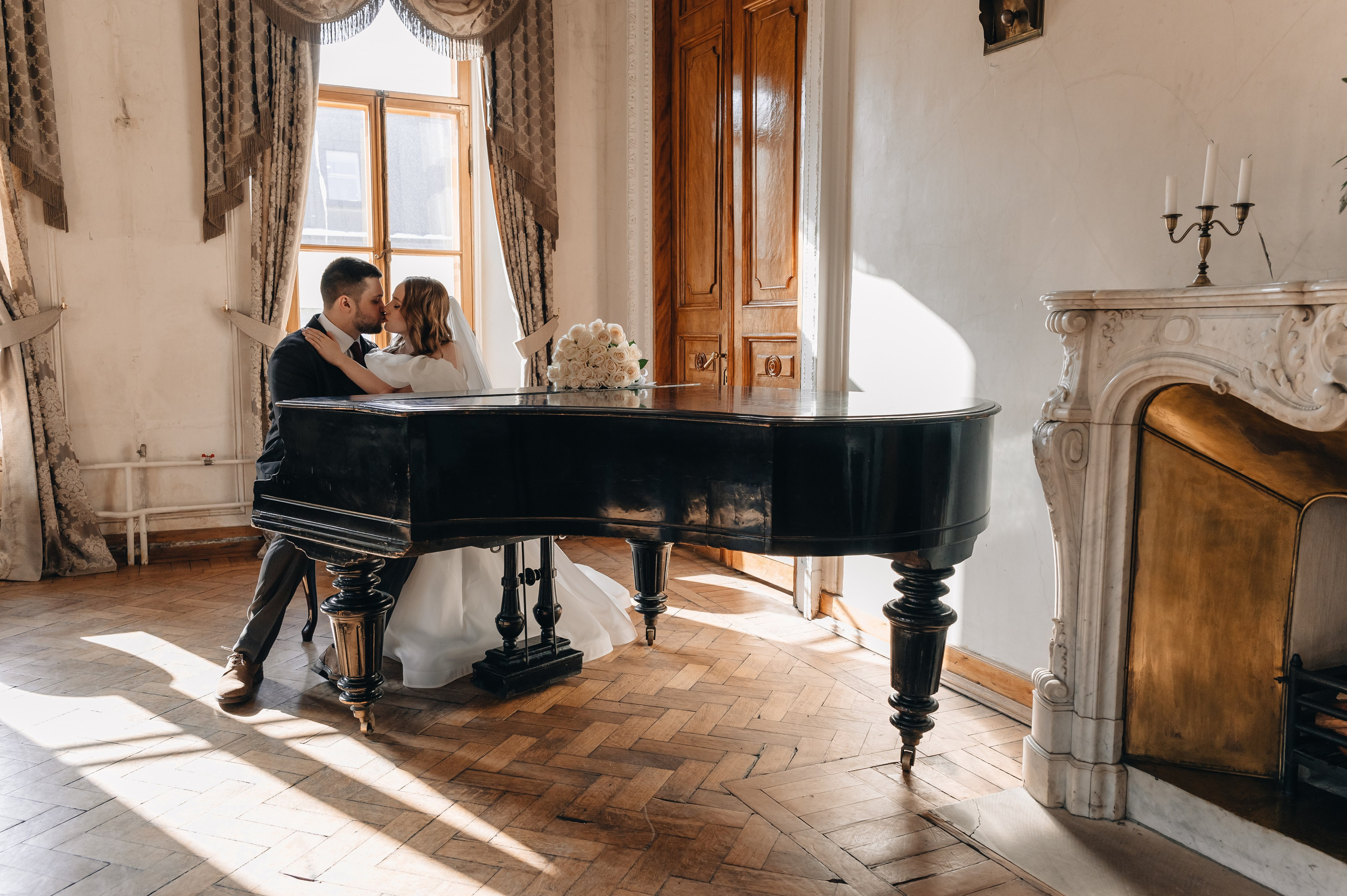 Свадебная фотосессия в библиотеке им. Пушкина. Портретный фотограф Москва Светлана Кашура