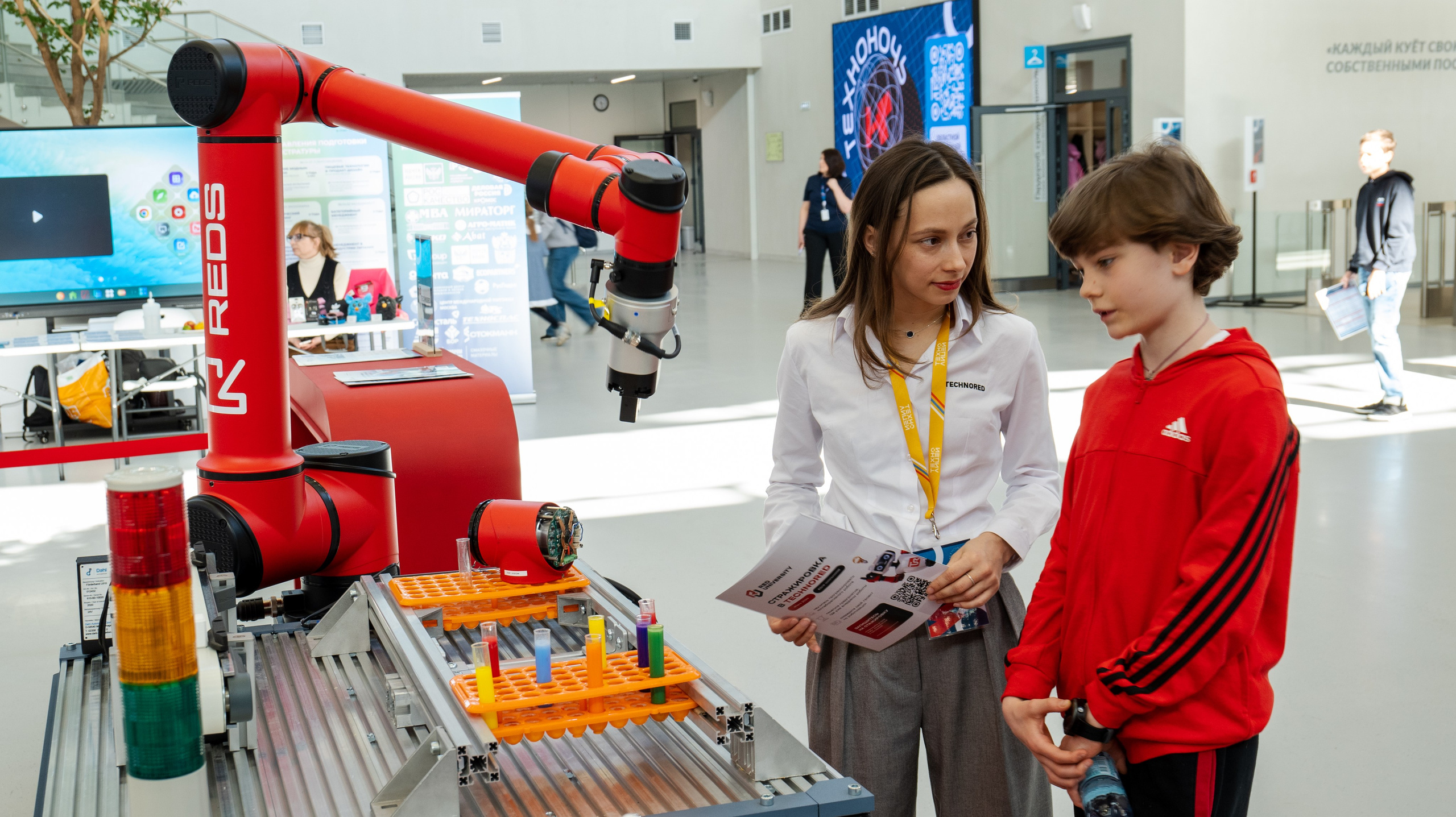 Репортажная съемка, мероприятия. Фотограф и видеограф в Москве Александр Вандышев