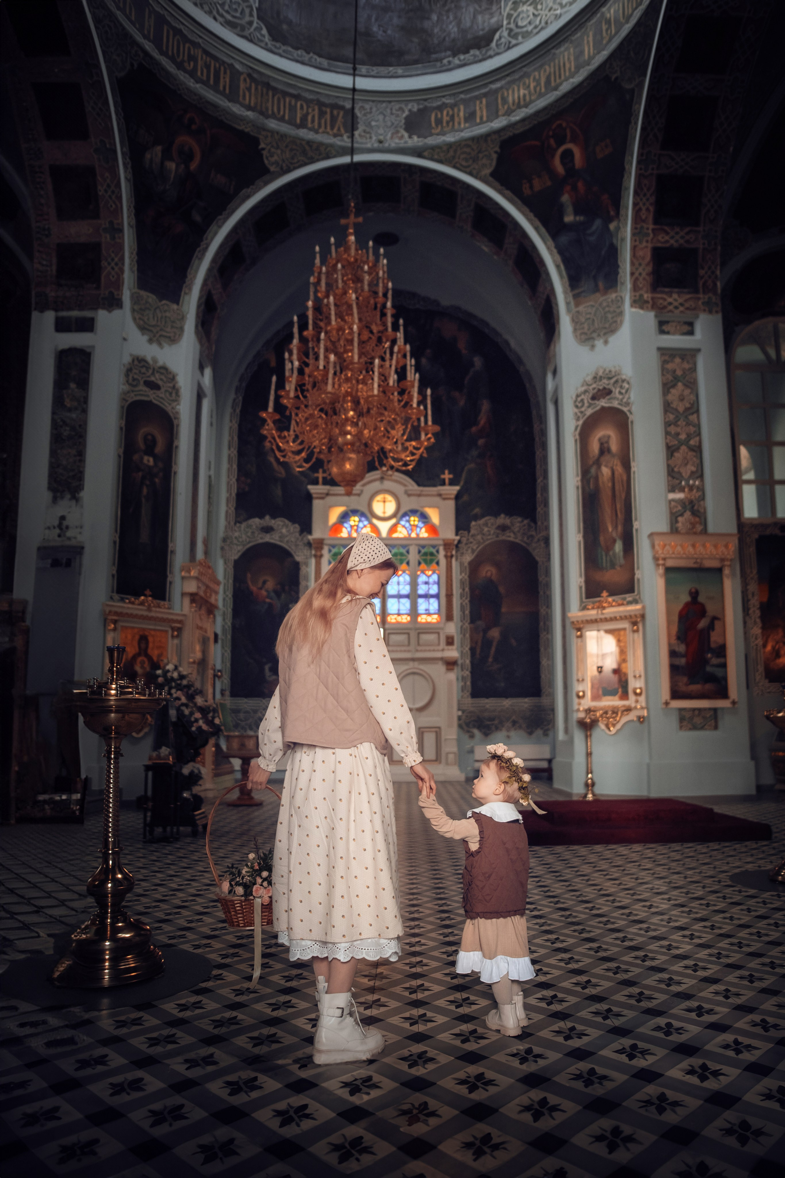 Пасхальная съёмка в Духосошественском соборе. Главная
