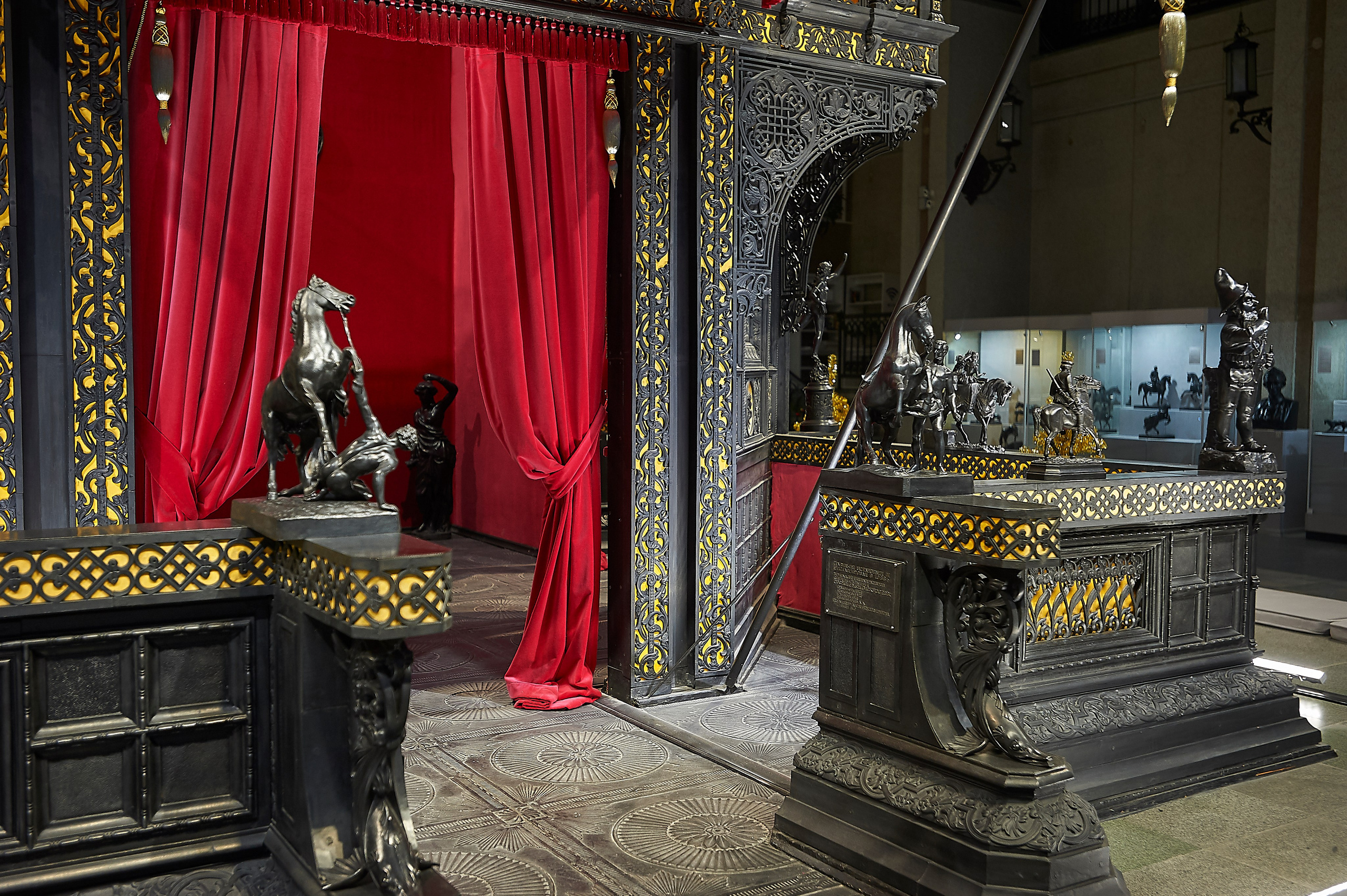 Каслинский чугунный павильон. Фото и жизнь