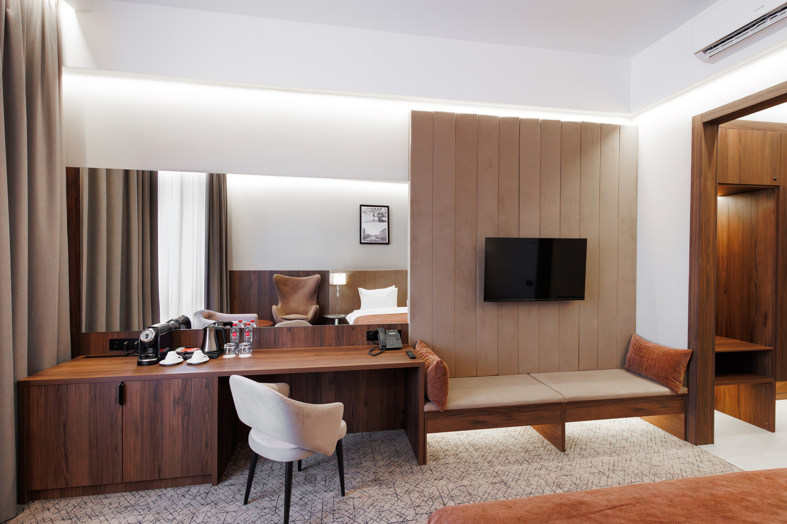 Азимут. Фотосъёмка для бизнеса — предметное фото, репортаж с мероприятий, портреты людей, съёмка интерьера и экстерьера