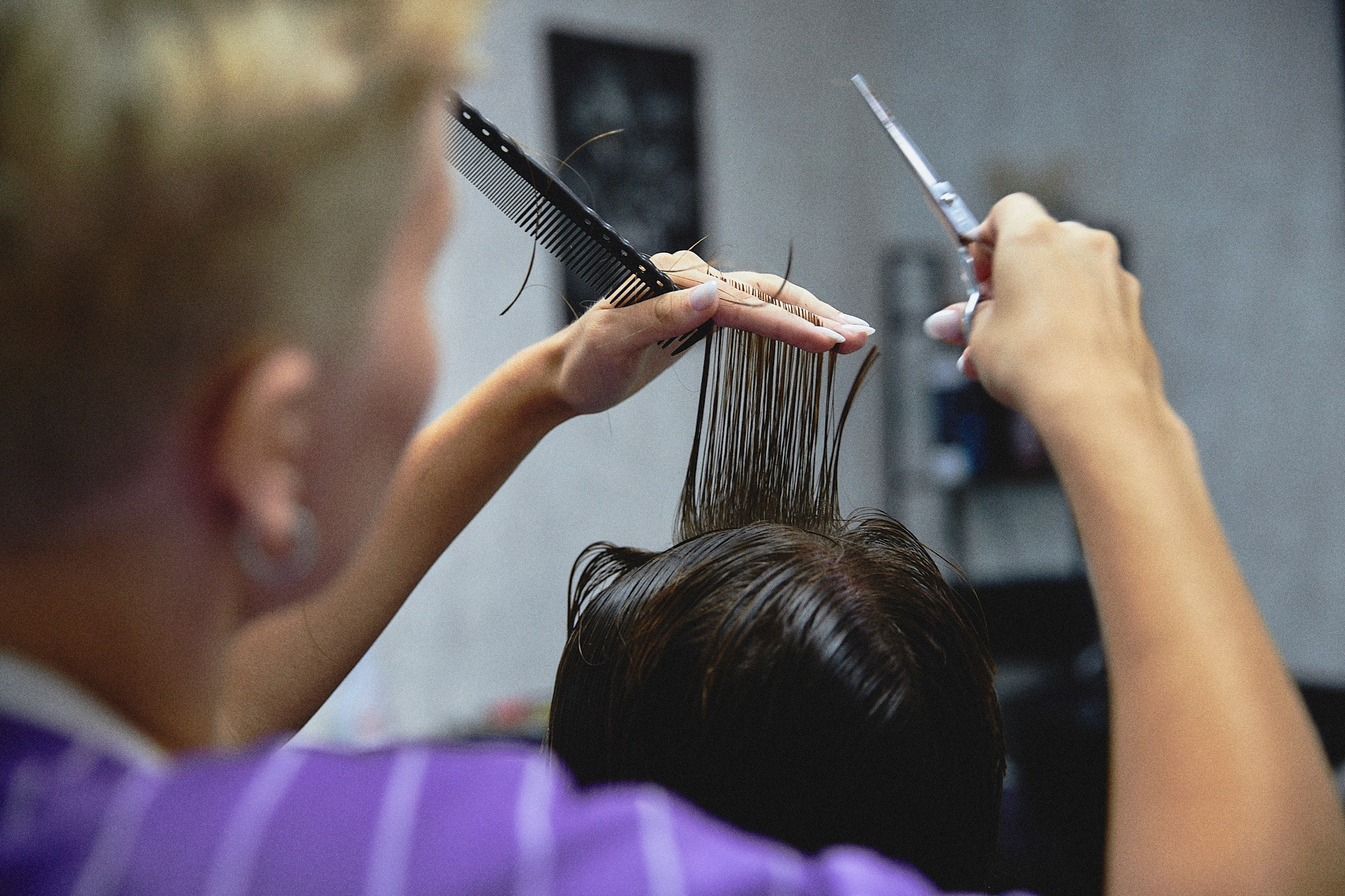 Контент фотосъемка барбершопа в Кемерово. Любовь Гальцова — свадебный, семейный, детский фотограф в городе Кемерово и Кемеровской области