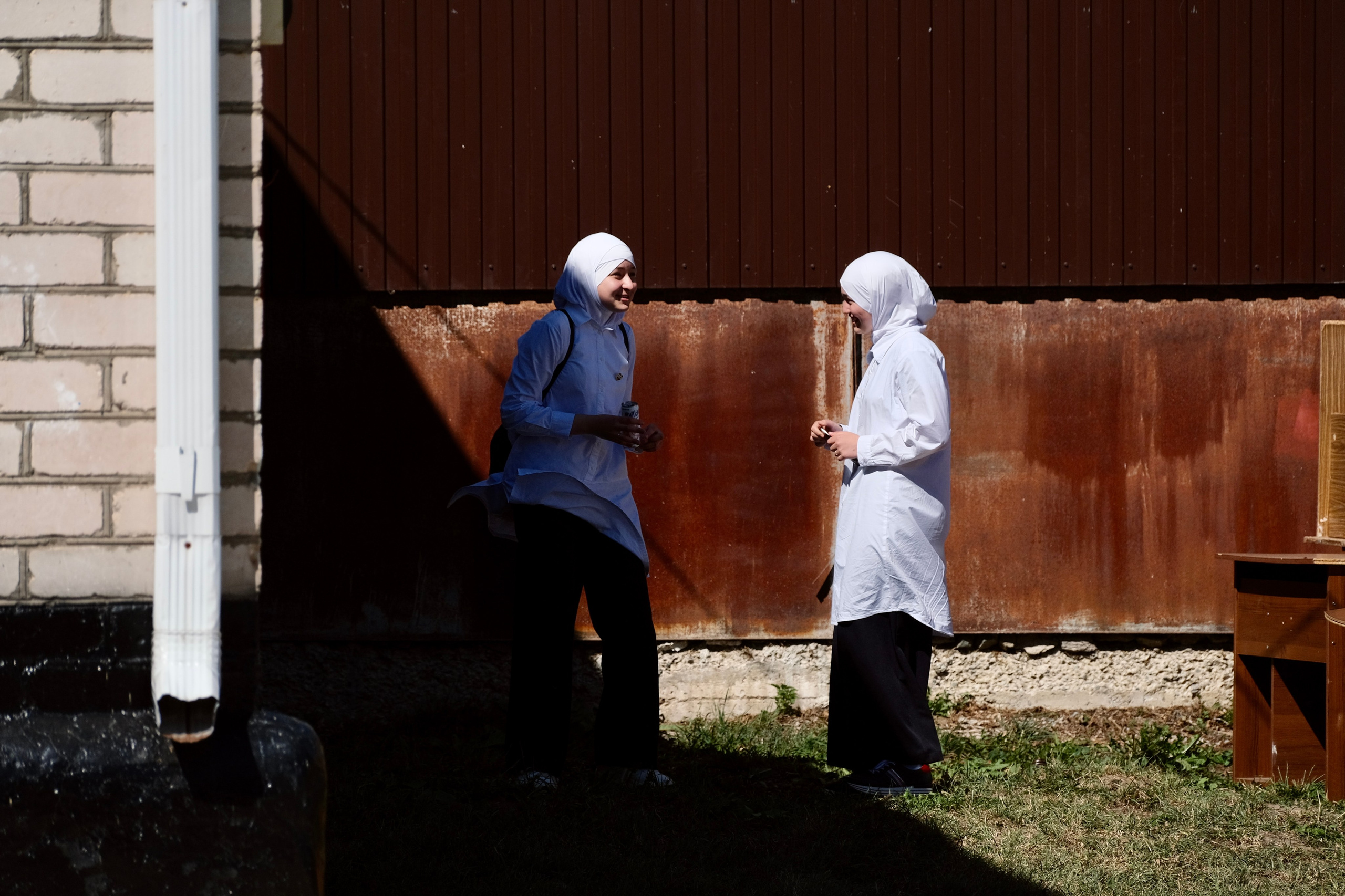 Средняя школа с. Архыз, Карачаево-Черкессия. Фотограф Евгений Андреев