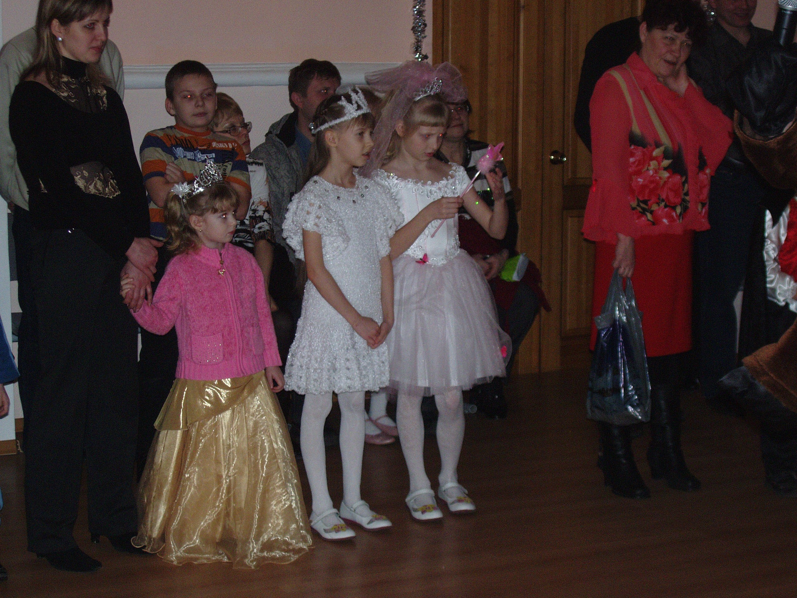 Новый Год 30.12.08-06.01.09 (Елка ТЭЦ, У Зевиных). Семейный, Свадебный фотограф СПБ Питер— Романова Екатерина