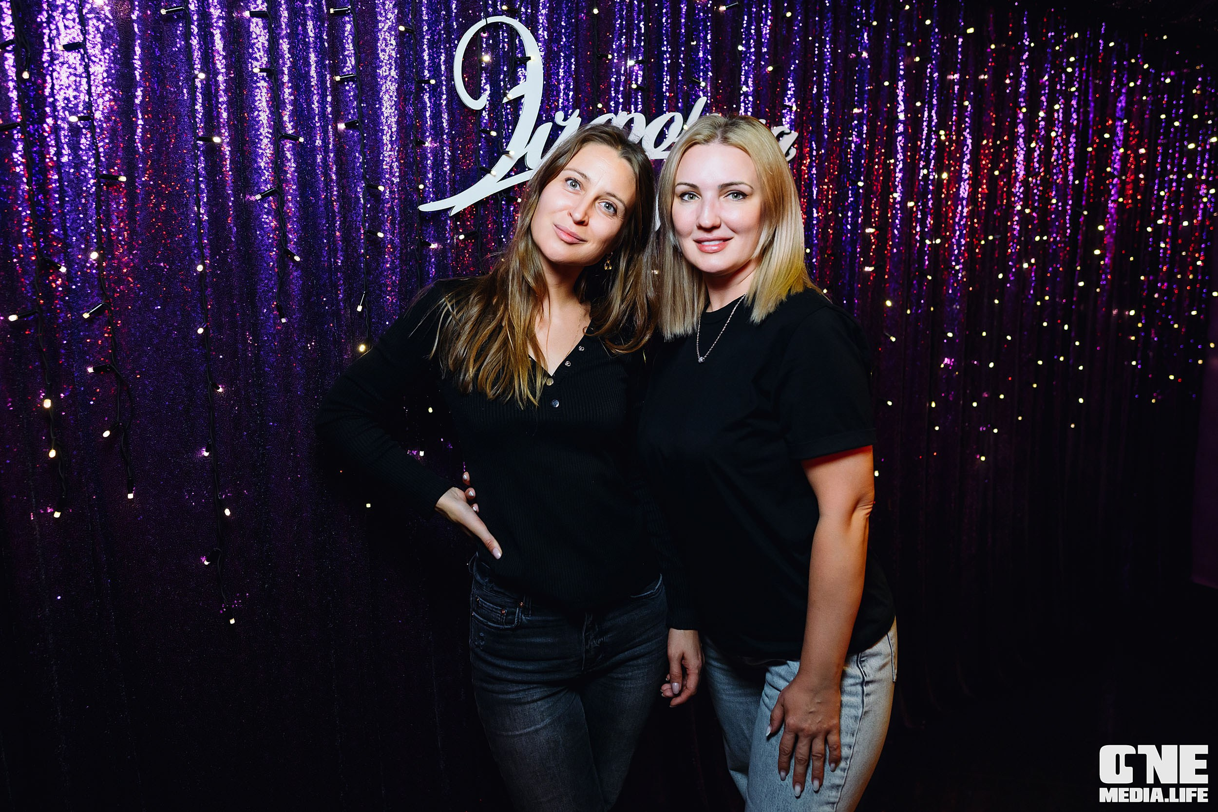 Фоторепортаж из караоке-клуба Эйфория. One Media Life: фоторепортажи, фотоотчеты с мероприятий и заведений