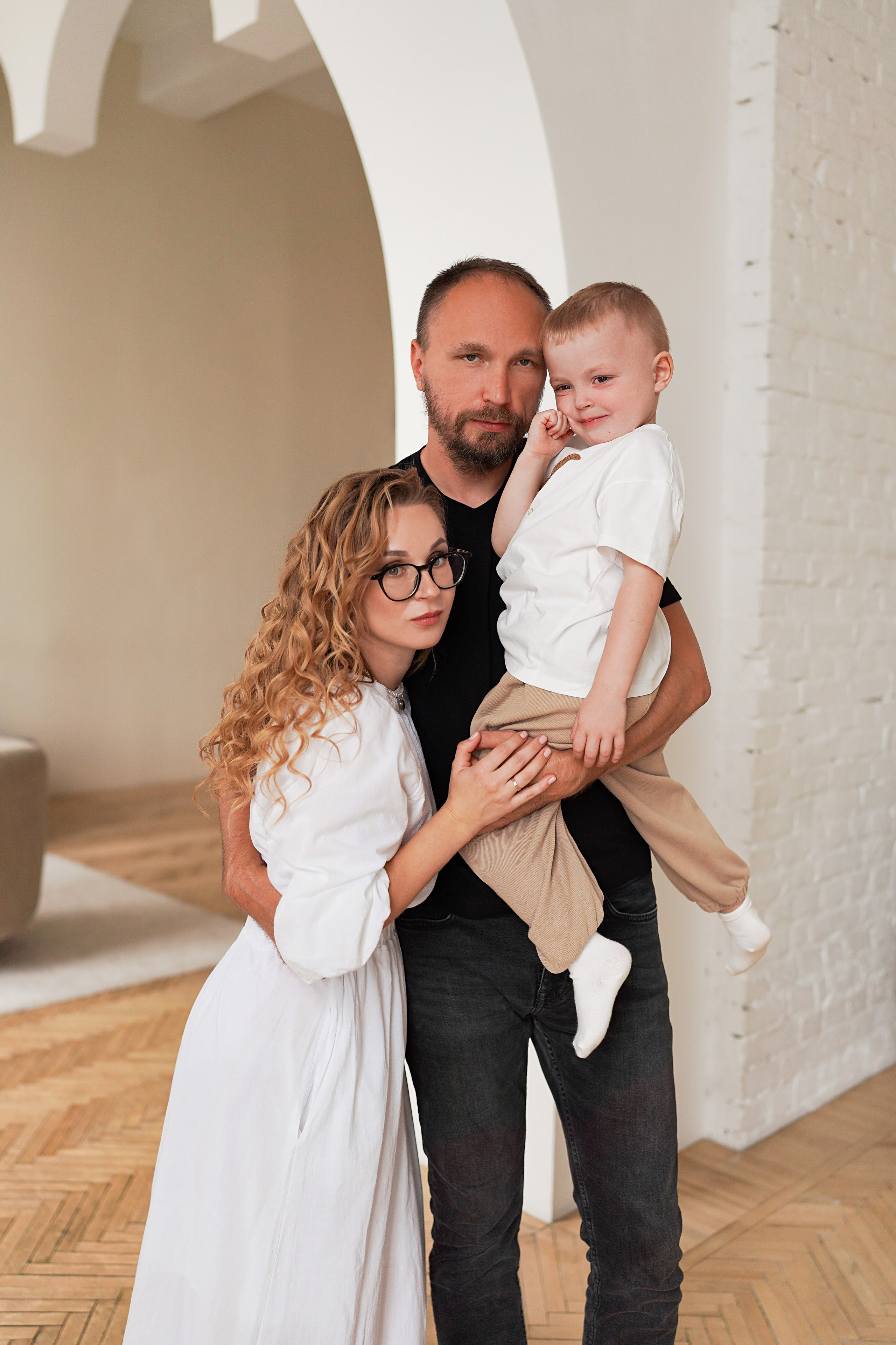 Смотреть серию. ЖЕНСКИЙ ФОТОГРАФ КРИСТИНА ВИГЕЛЬ