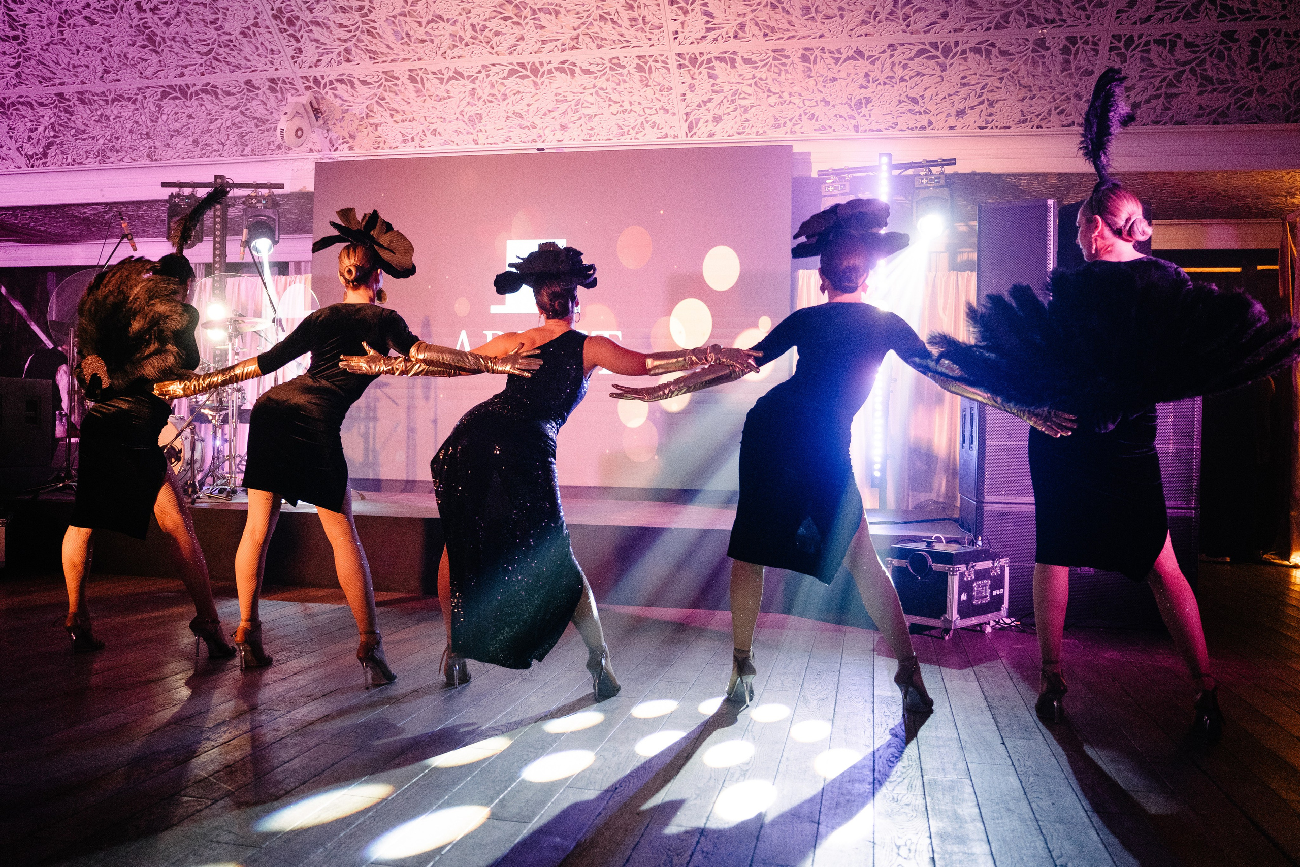 Новогодний вечер в Артисте. Свадебный и семейный фотограф в Воронеже Анастасия Бойко