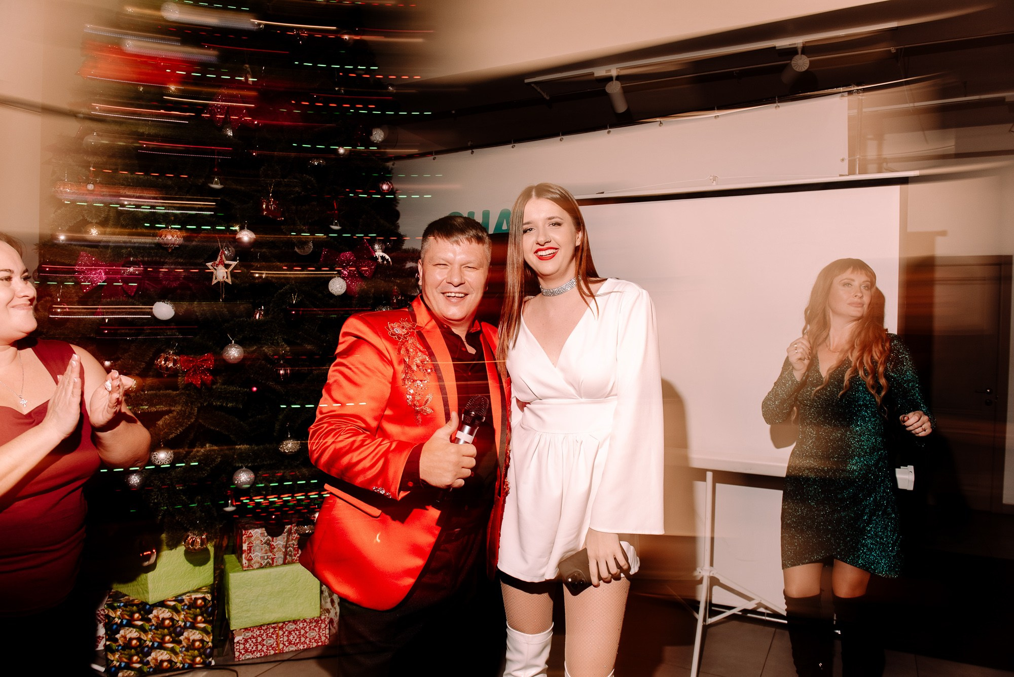 Новогодний завтрак в платьях. Семейный и свадебный фотограф в Рязани Лиза Голованова