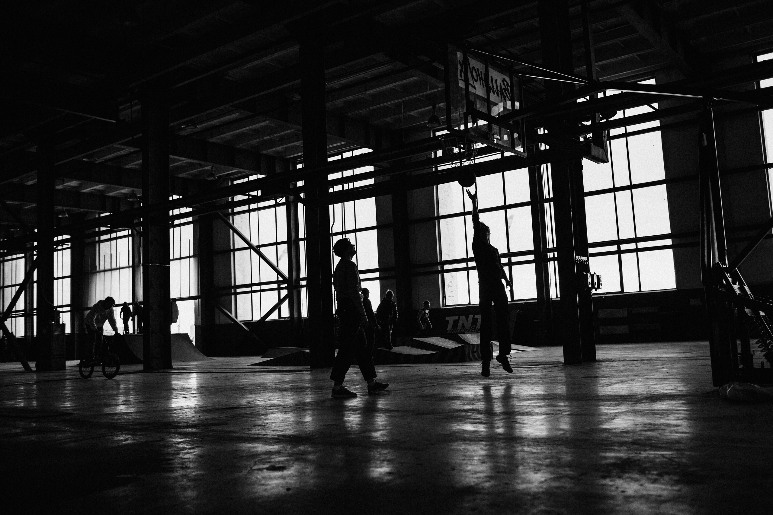 Жанровая фотография. Nastya Marchenko — based in Moscow Art and Documentary photographer. Works with memory, revelation, vulnerability & human states worldwide