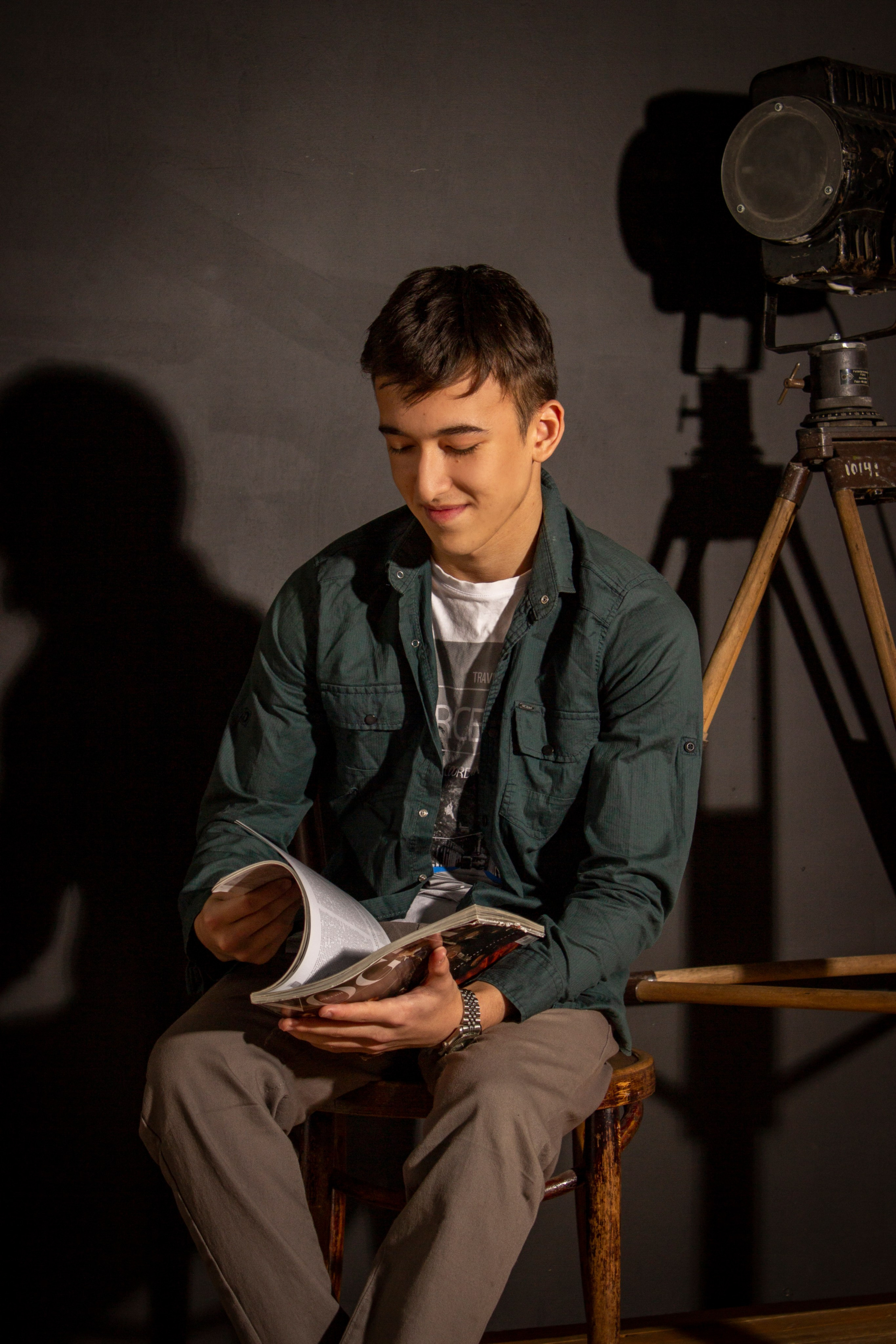 Ануар. Портретный и репортажный фотограф в Москве Кира Елинова