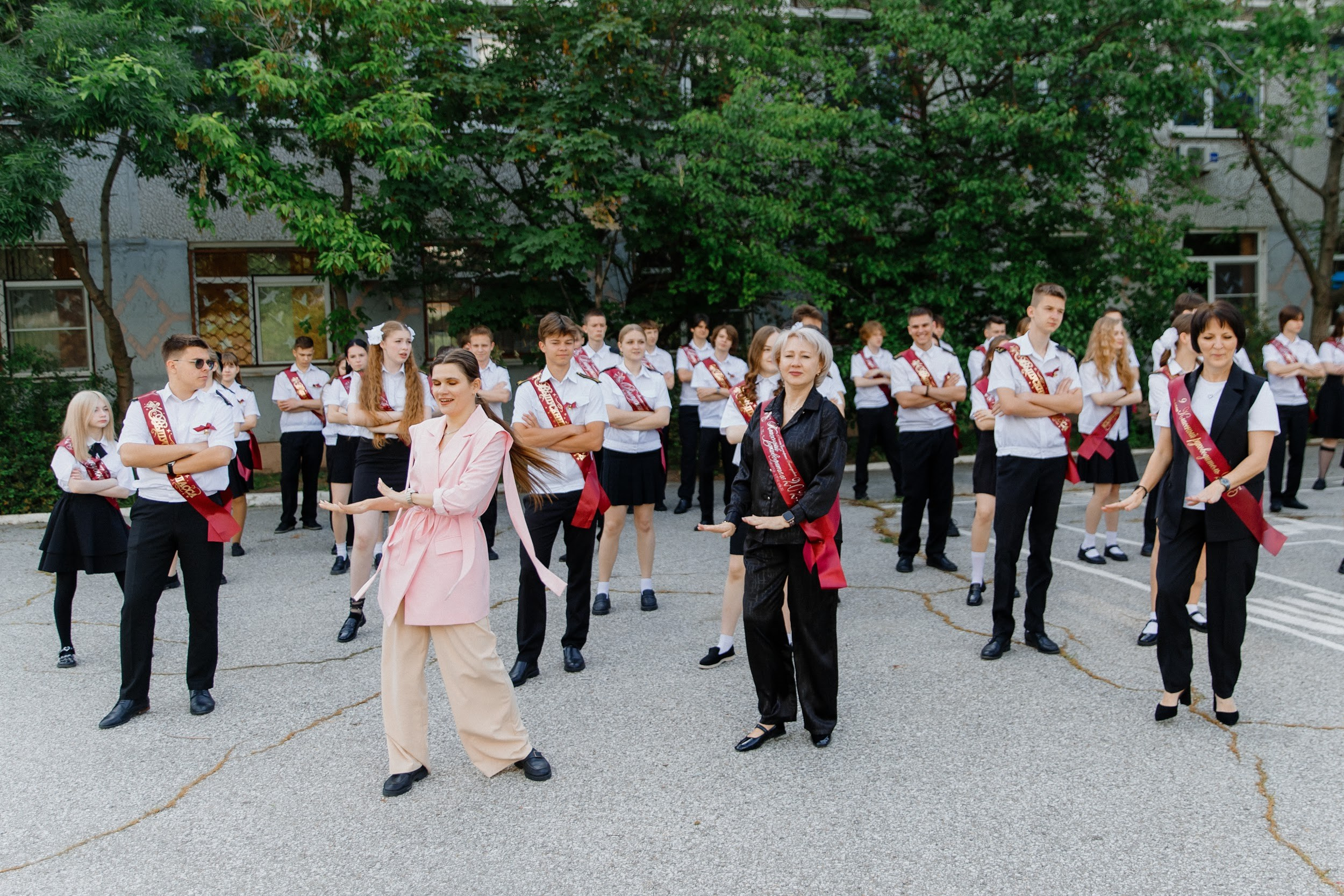 9 класс 33 школа. Выпускные альбомы Натальи Бутко: Новороссийск, Анапа, Геленджик