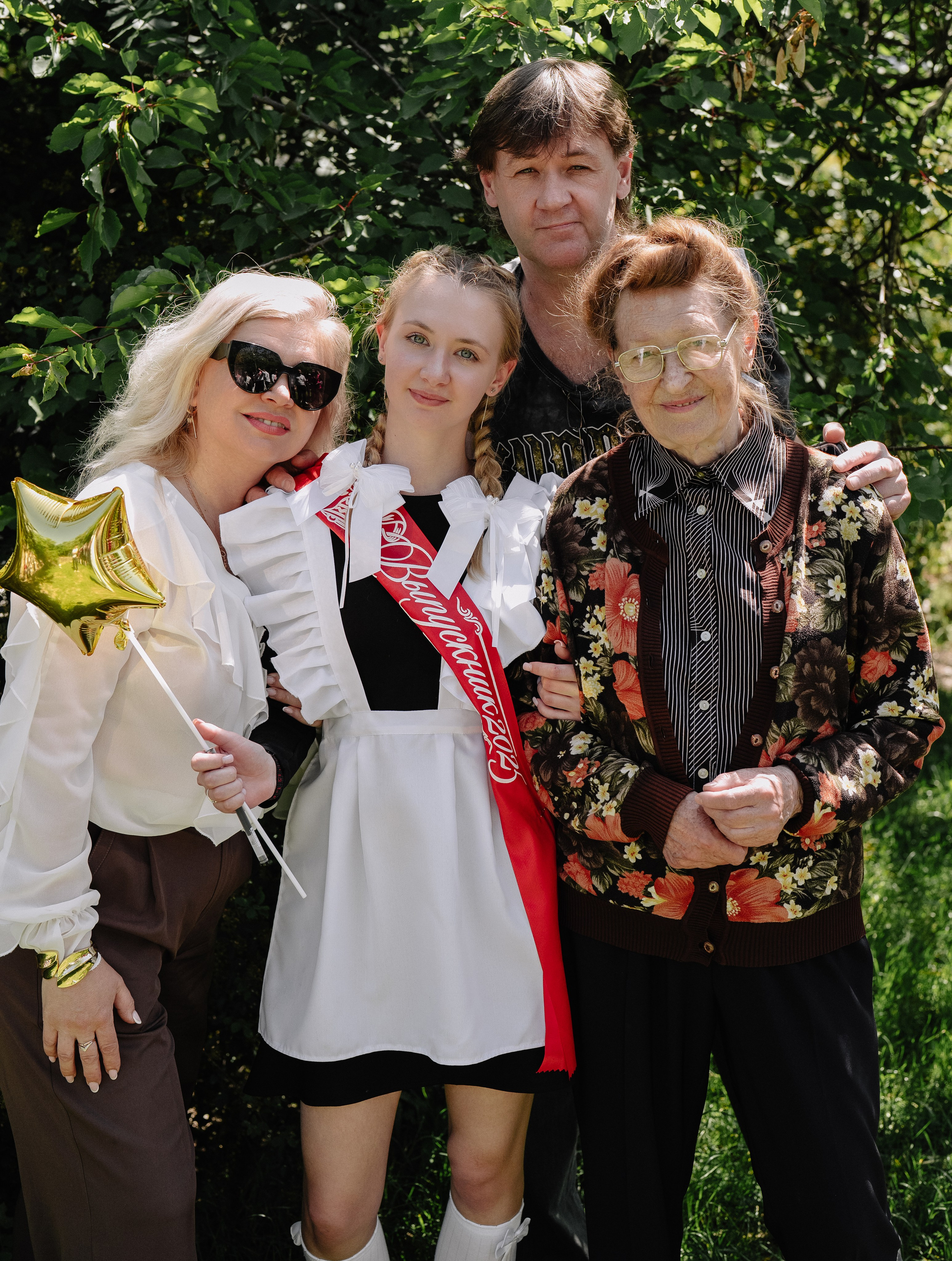 11 класс 40 школа. Выпускные альбомы Натальи Бутко: Новороссийск, Анапа, Геленджик