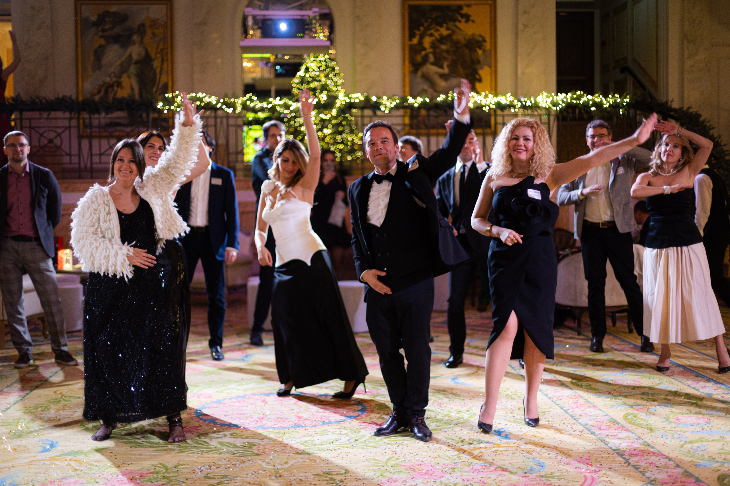 EO Russia. Новогодний корпоратив в Four Seasons Lion Palace. Ваш фотограф — Александра Андрущенко