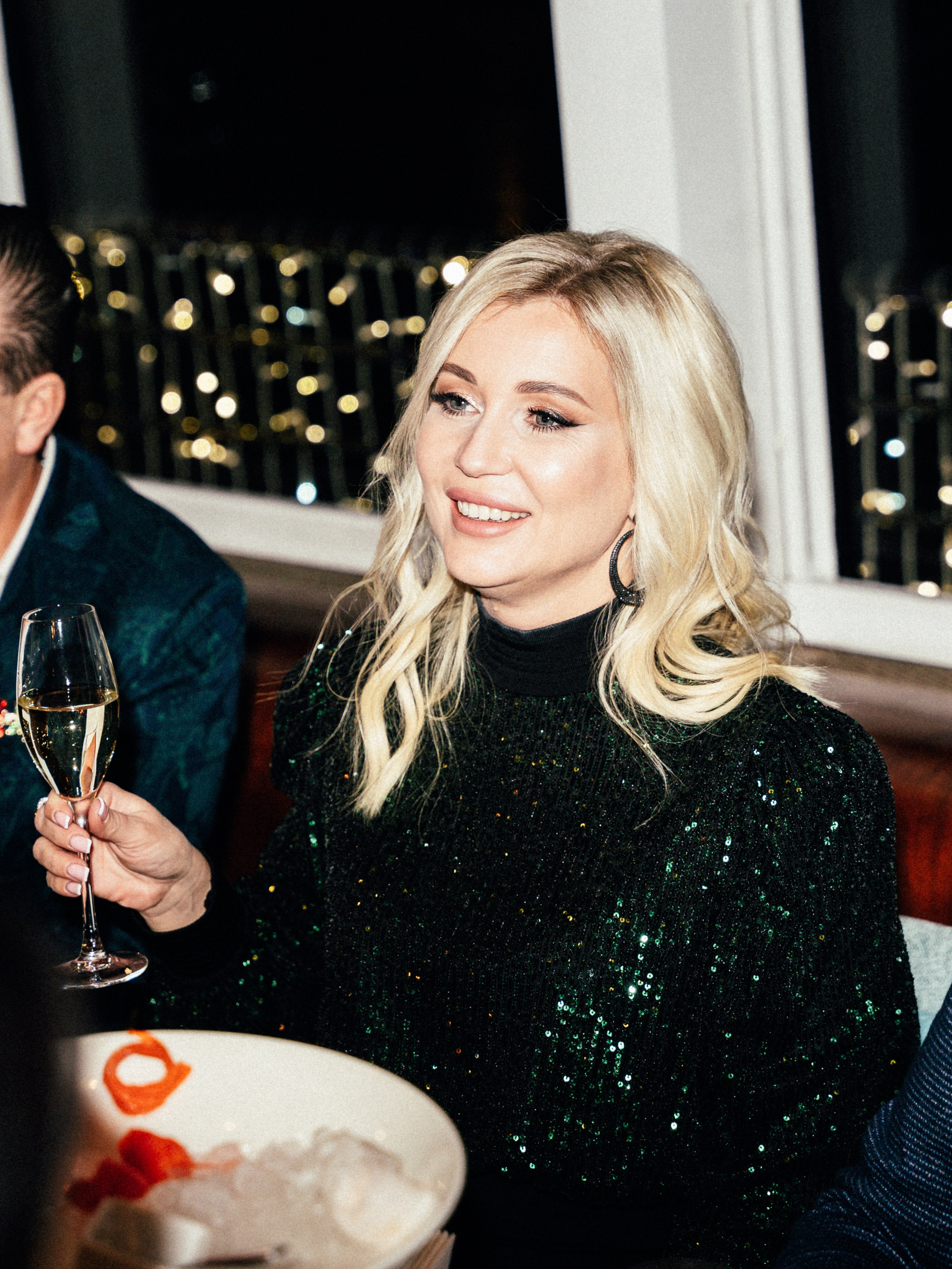 Корпоратив Erwin Река. Портретный и репортажный фотограф