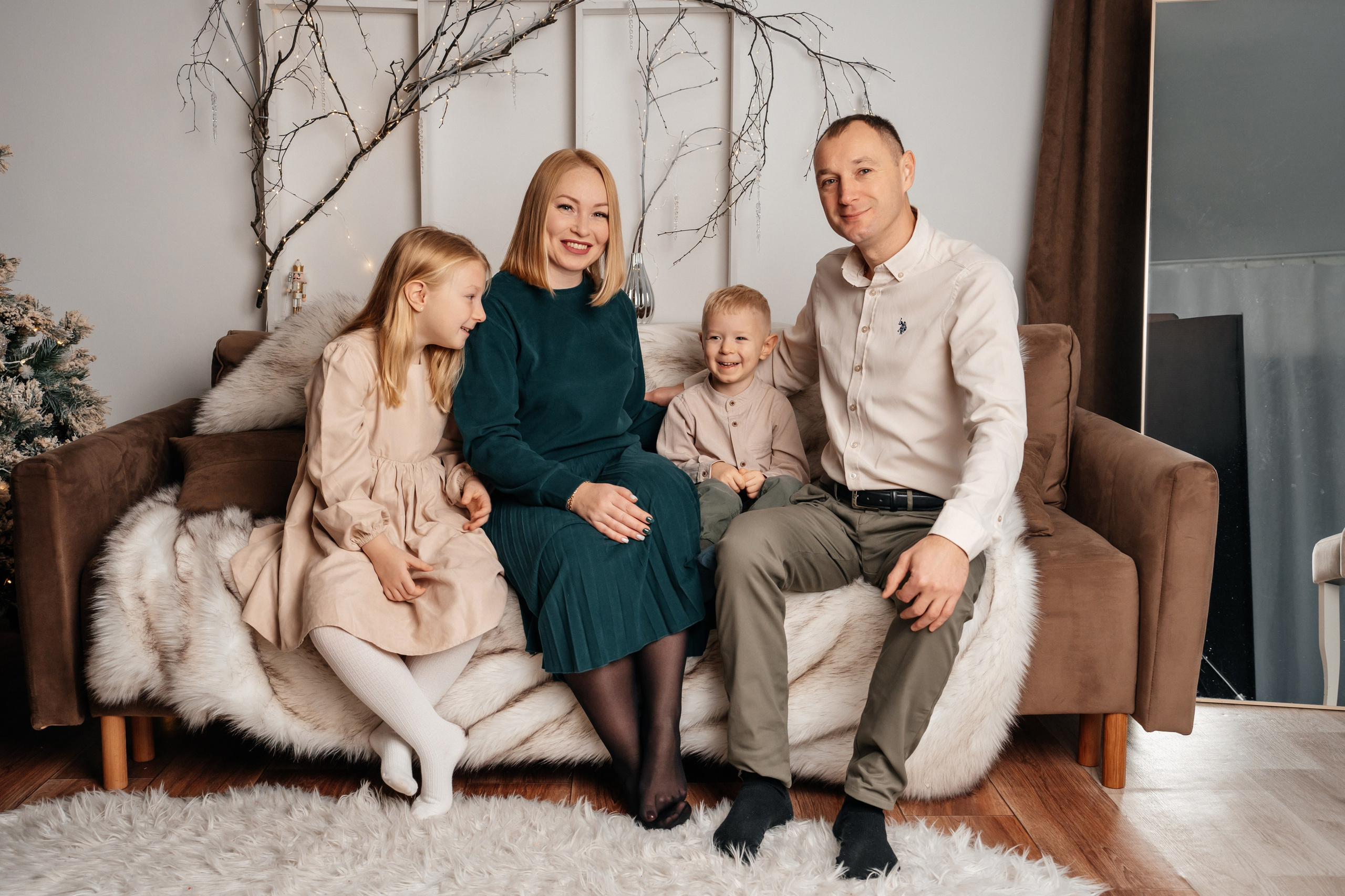 Виктор Мария Вероника Дима. Лайфстайл фотограф в Ханты-Мансийске Мария Шишкина