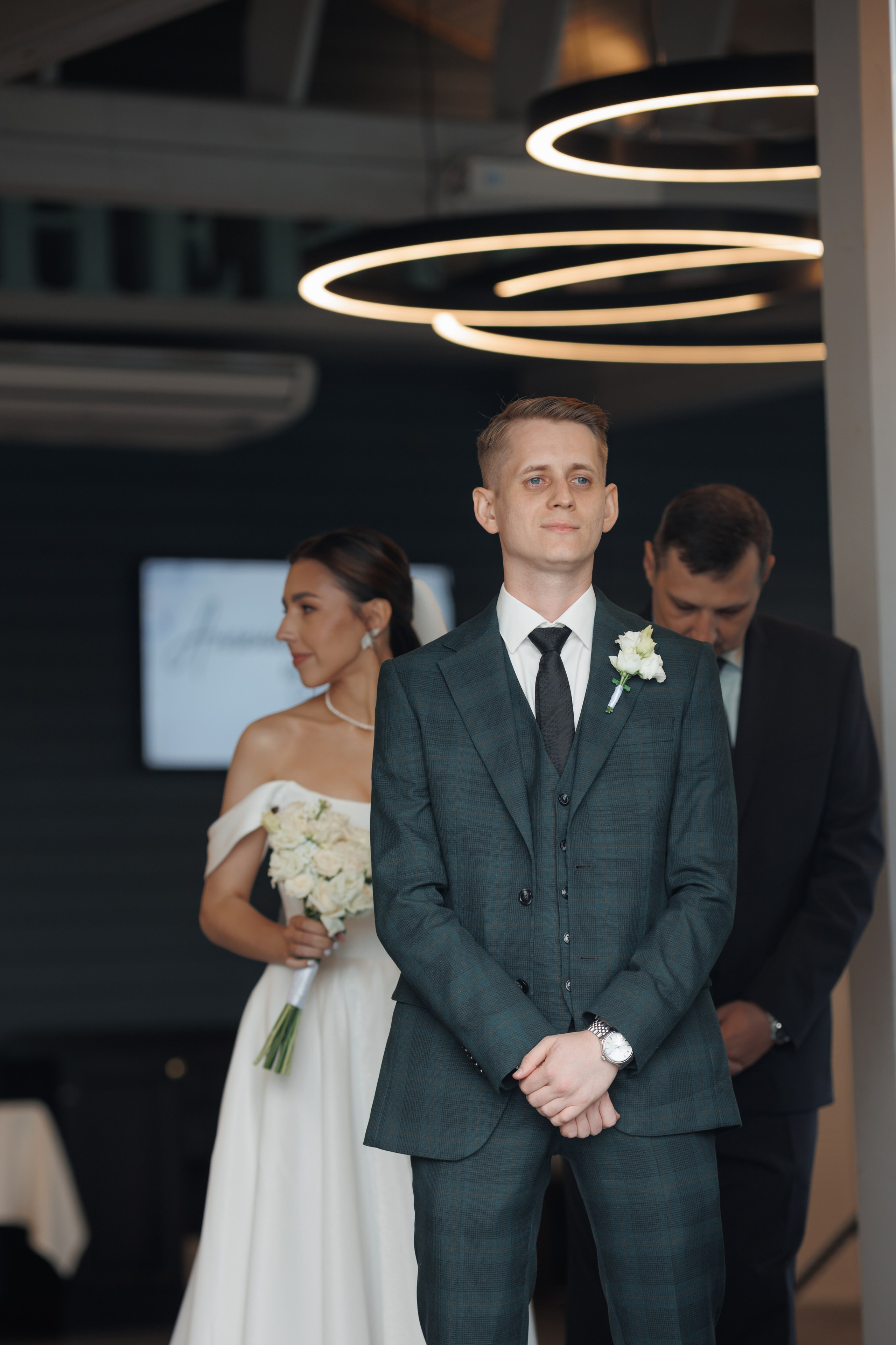 Регистрация в отеле Fish Point, ЗАГС Бутово, прогулка в Остафьево. Свадебный и репортажный фотограф (Москва, Королев и другие)