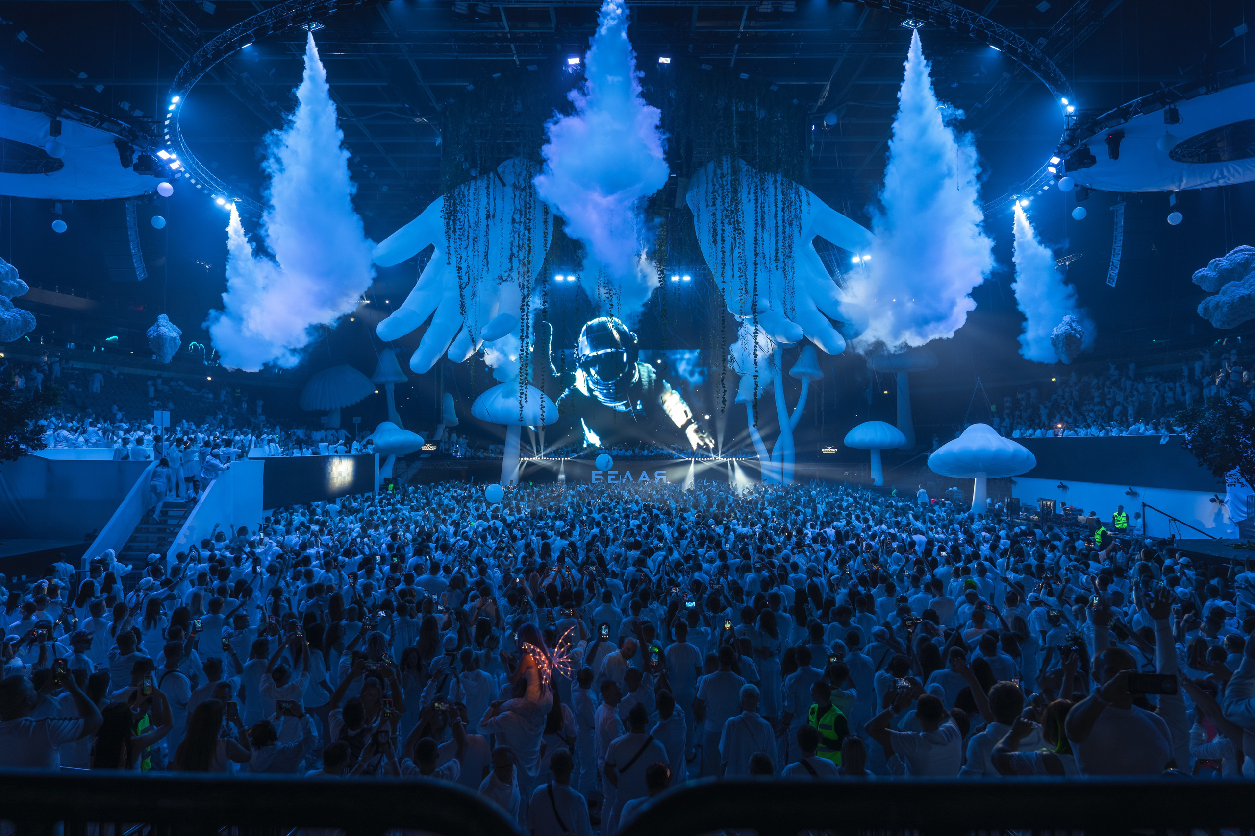 БЕЛАЯ 2025. Святослав Буньков | фотограф