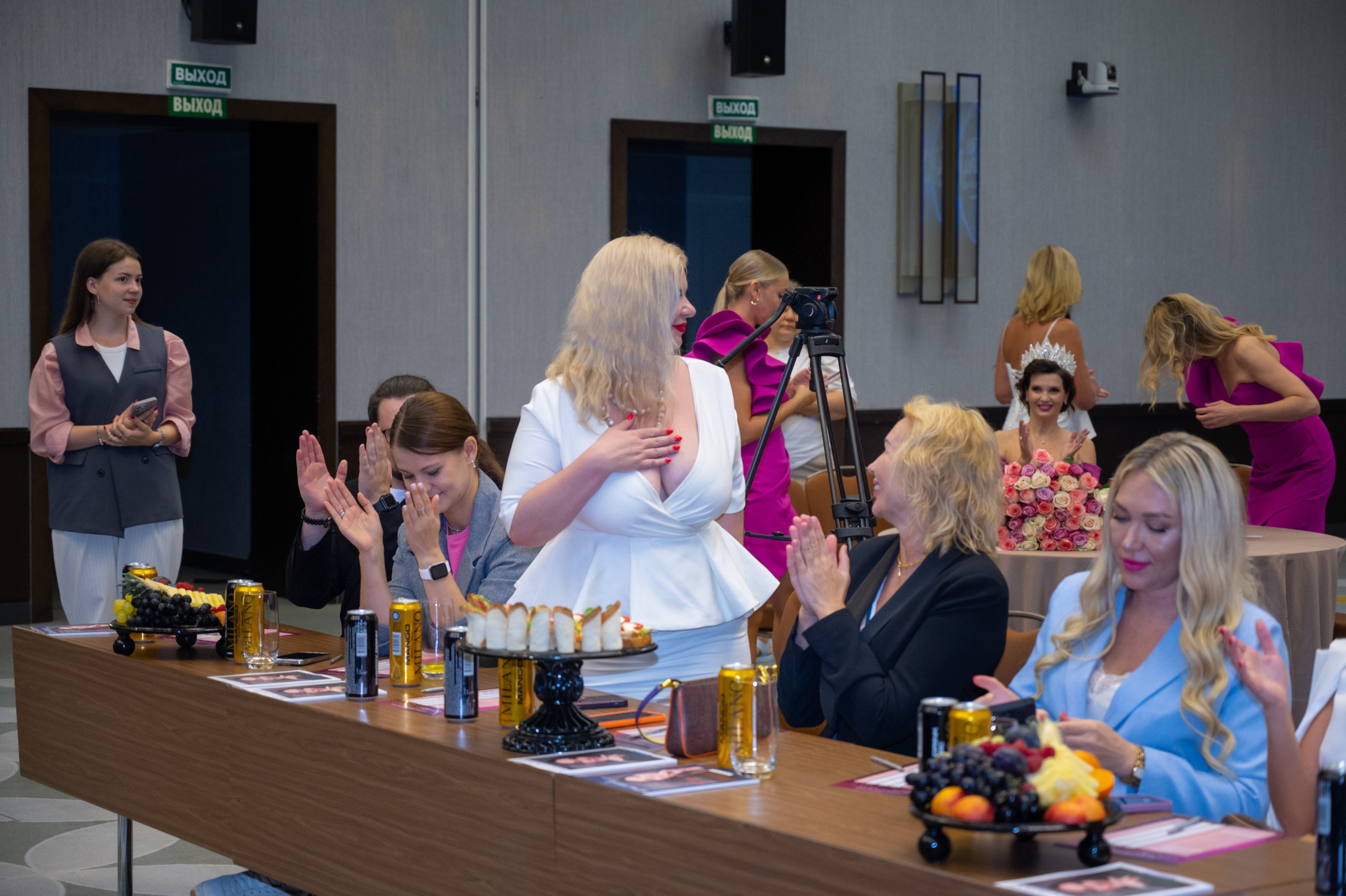 Церемония открытия Конкурса красоты «LADY WORLD» 2024. Фотографирую счастливых людей в Сочи