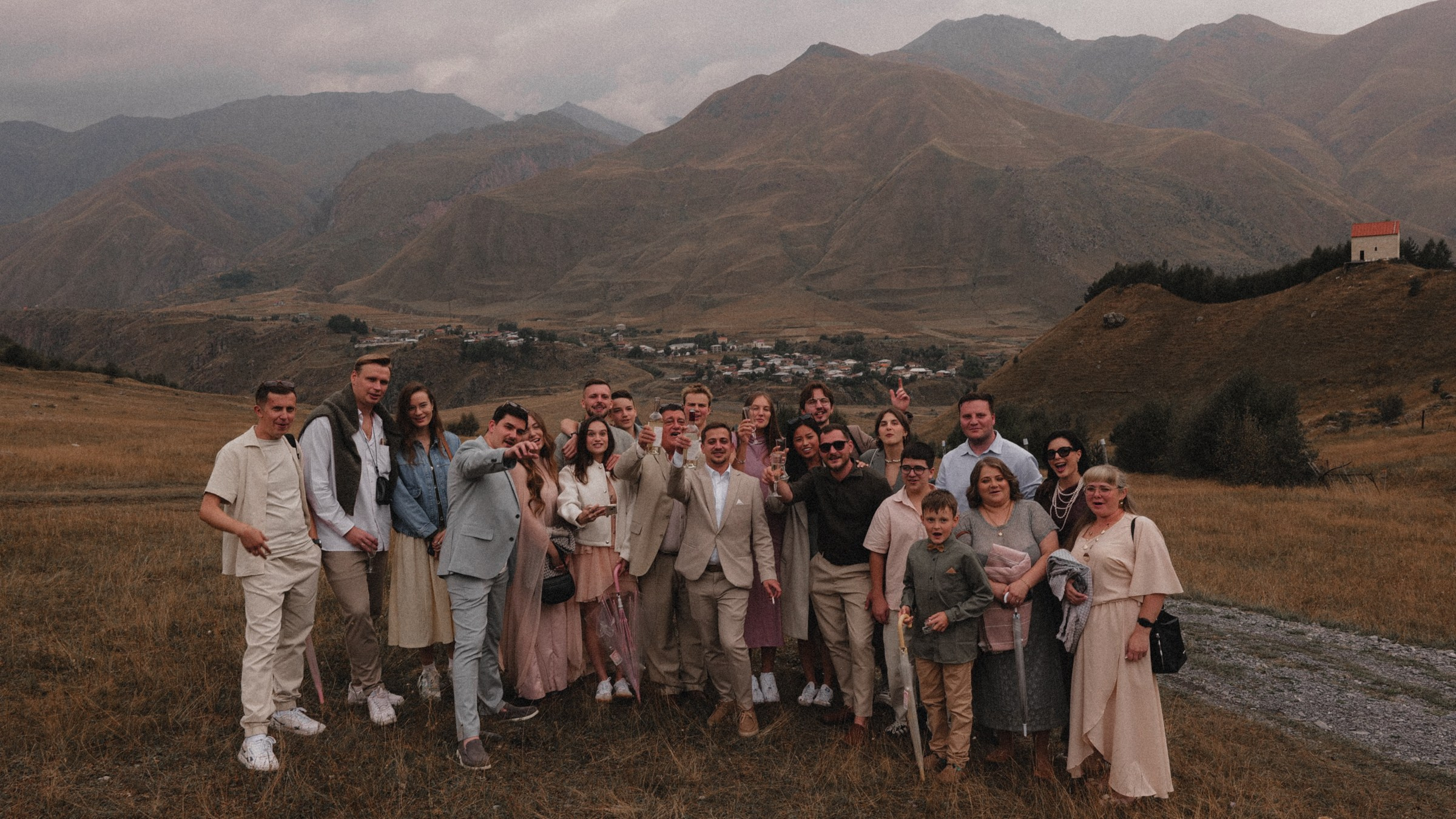 Воздух, горы, семья. Свадебный фотограф в Ярославле Илья Жуков