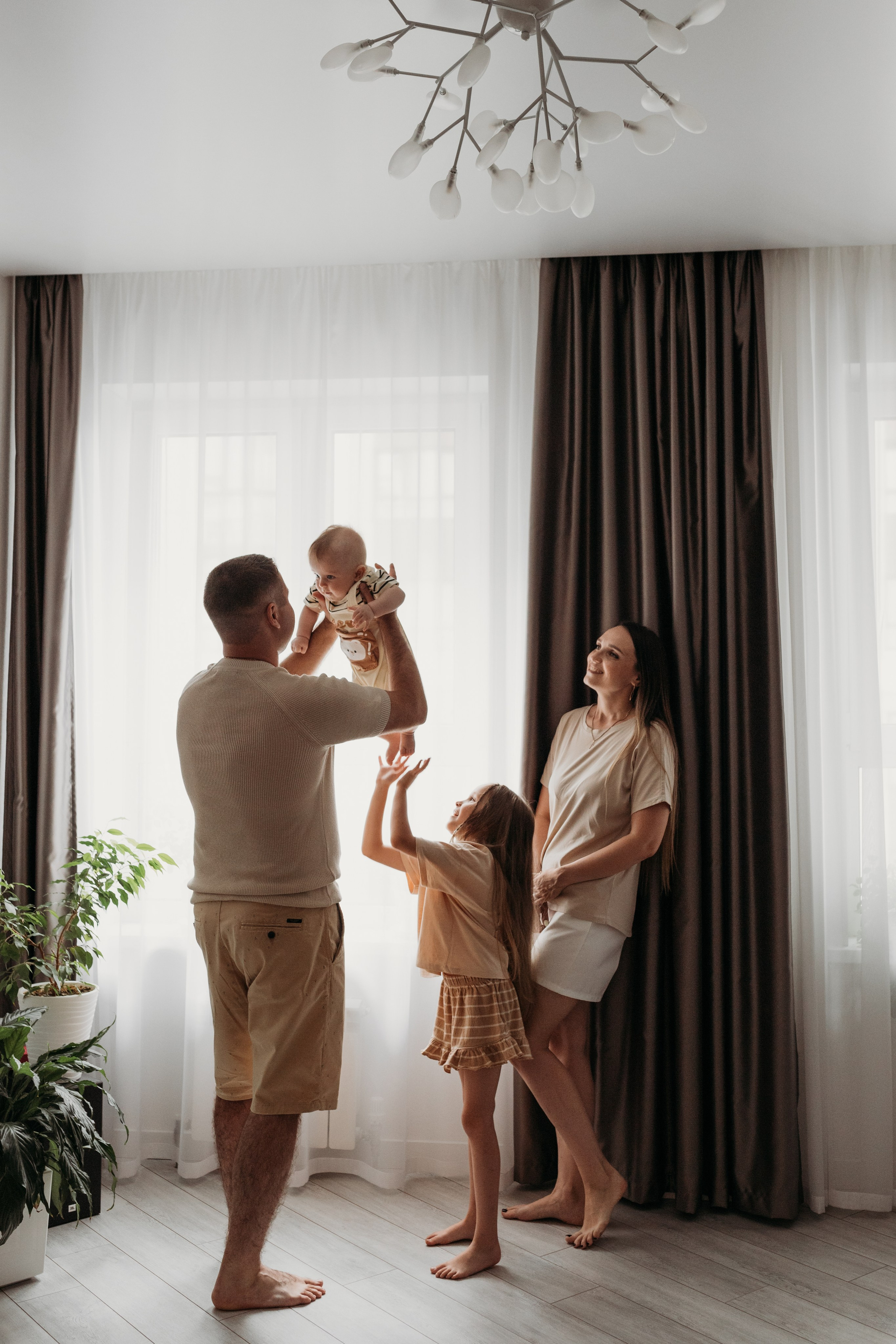 Лайфстайл lifestyle фотосессия новорожденного Барнаул. Фотограф новорожденных в г. Барнаул Ренпенинг Катерина