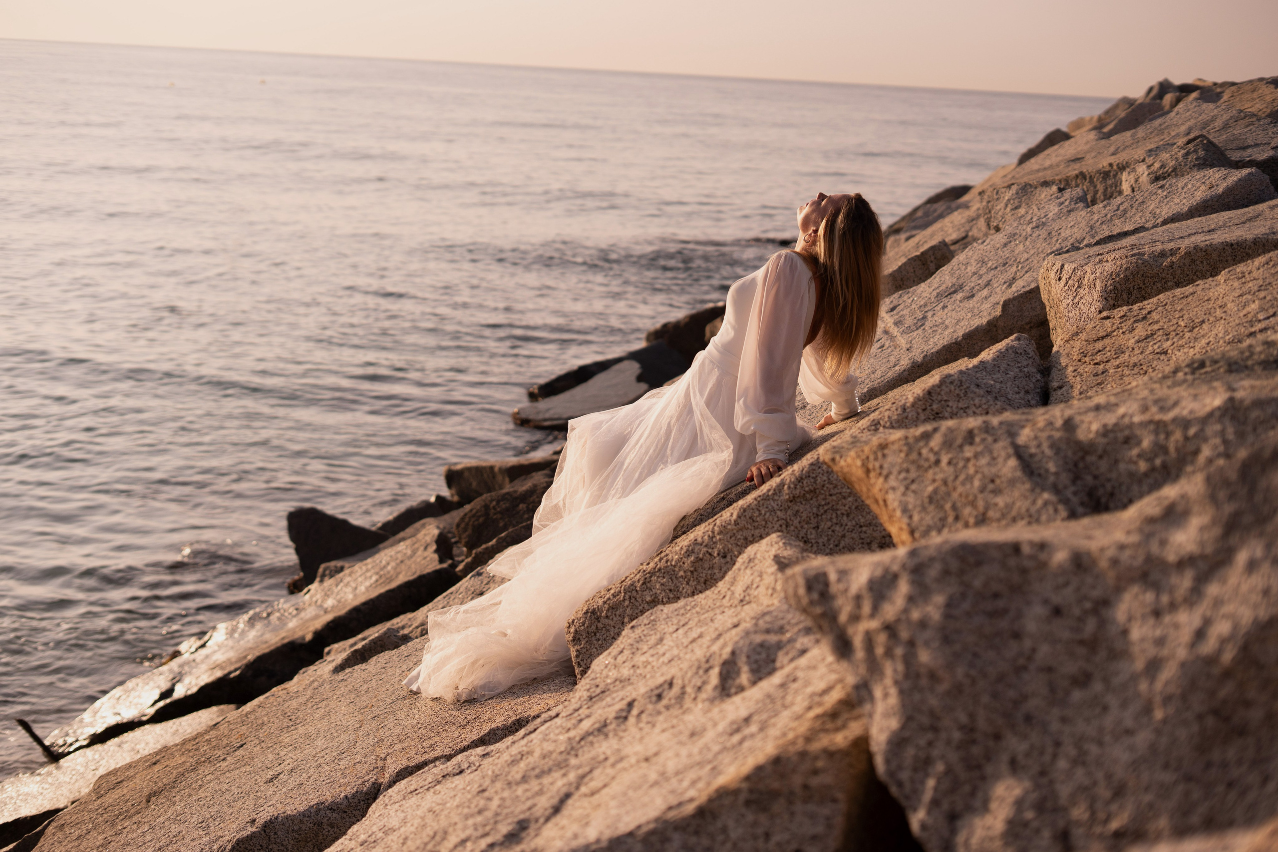 Masha and Timur. Wedding Photographer in Barcelona and Medellin