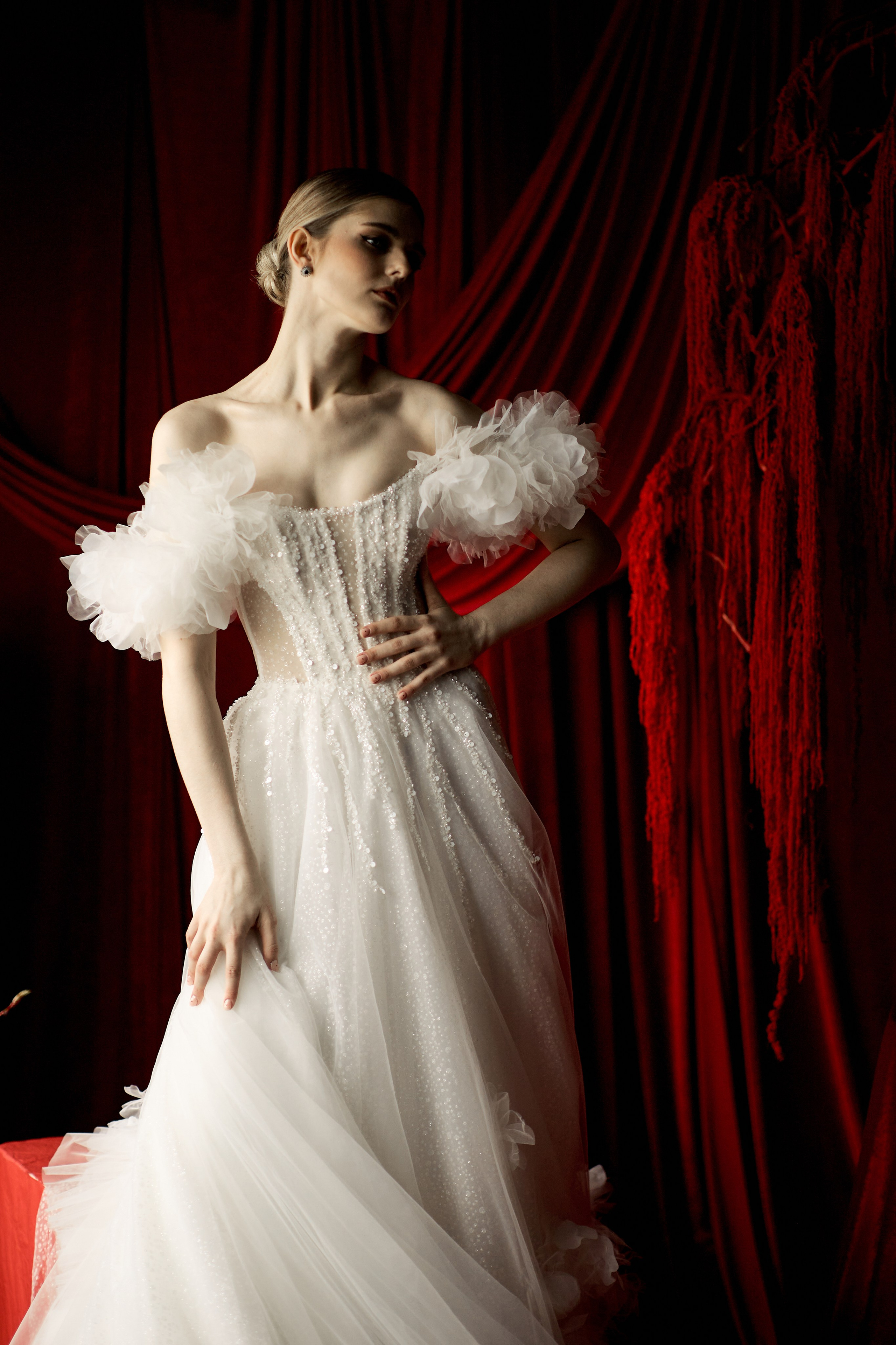 Red. Свадебный фотограф в Красноярске Владимир Ятмасов